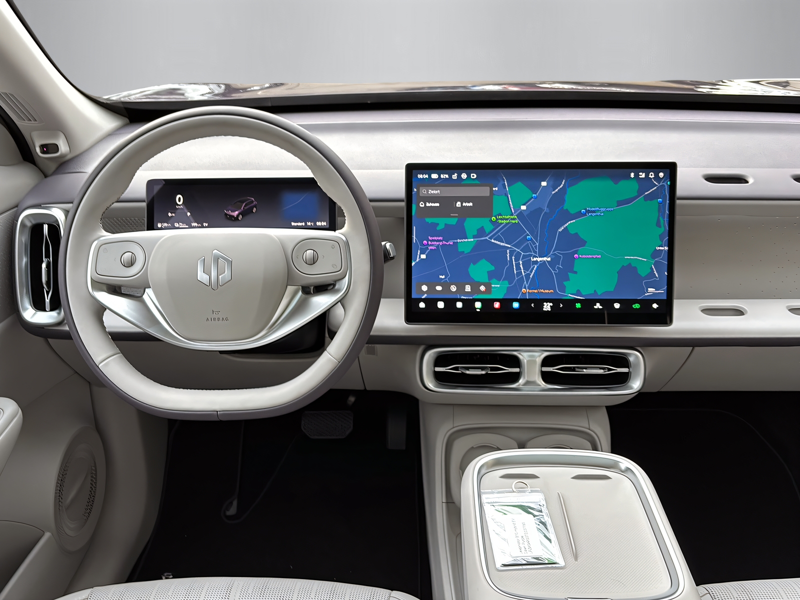 LEAPMOTOR B10 Hybrid EV-image-4