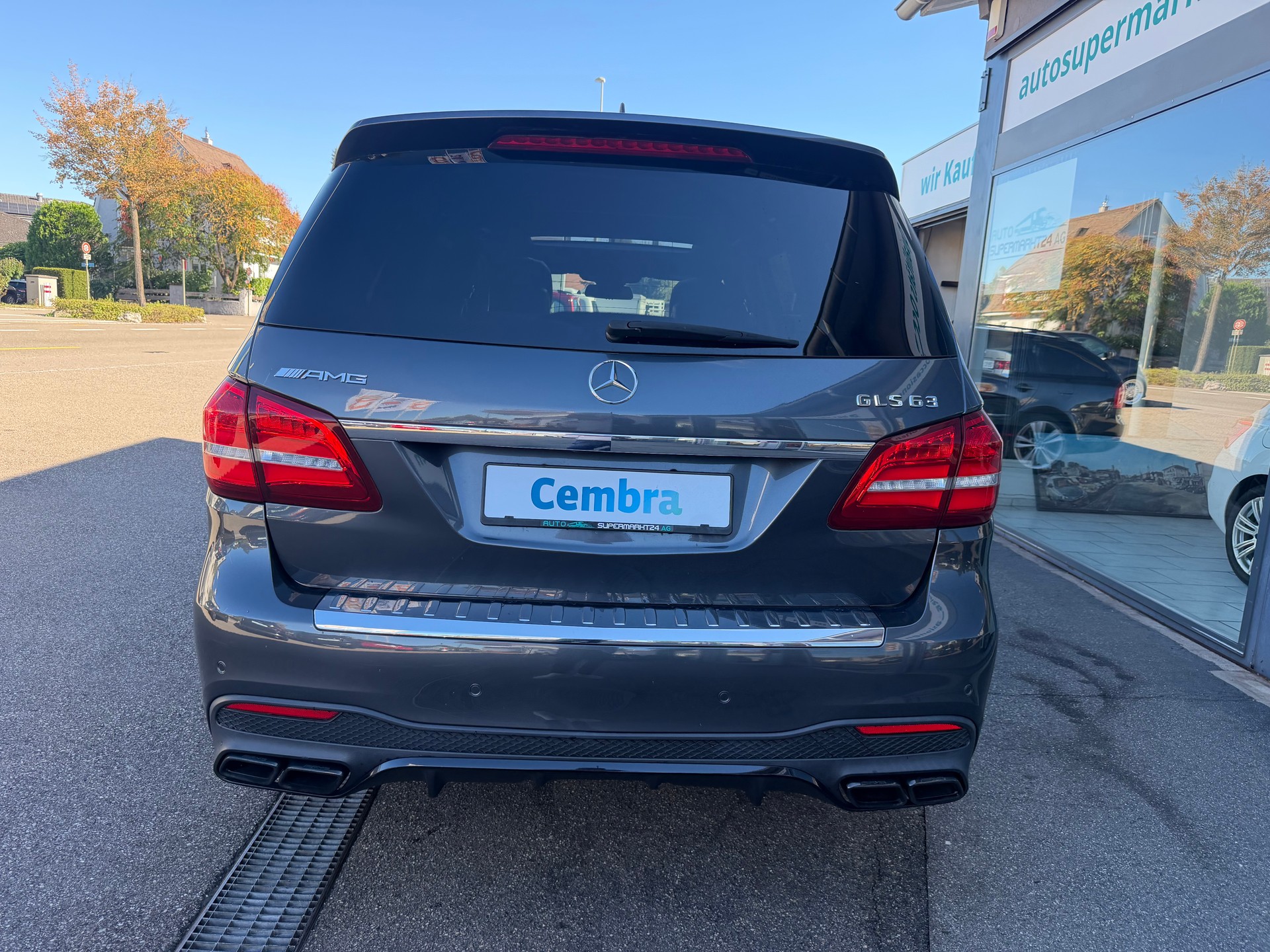 MERCEDES-BENZ GLS 63 AMG 4Matic Speedshift Plus 7G-Tronic-showroom-element-3