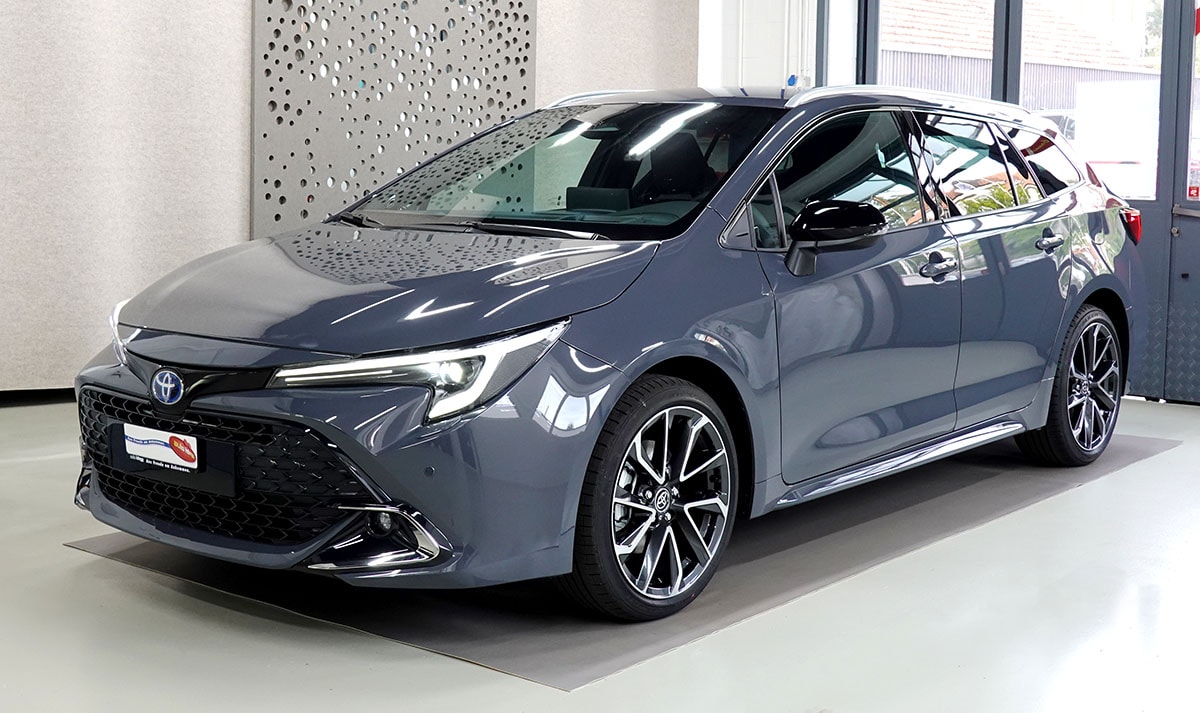 TOYOTA Corolla Touring Sports 2.0 HSD Premium e-CVT