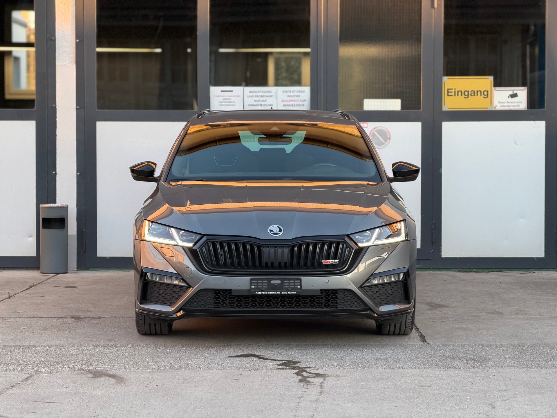 SKODA Octavia Combi 2.0 TDI DSG RS 4x4-showroom-element-2