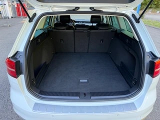 VW Passat Variant 2.0 TSI BMT Highline DSG-image-14