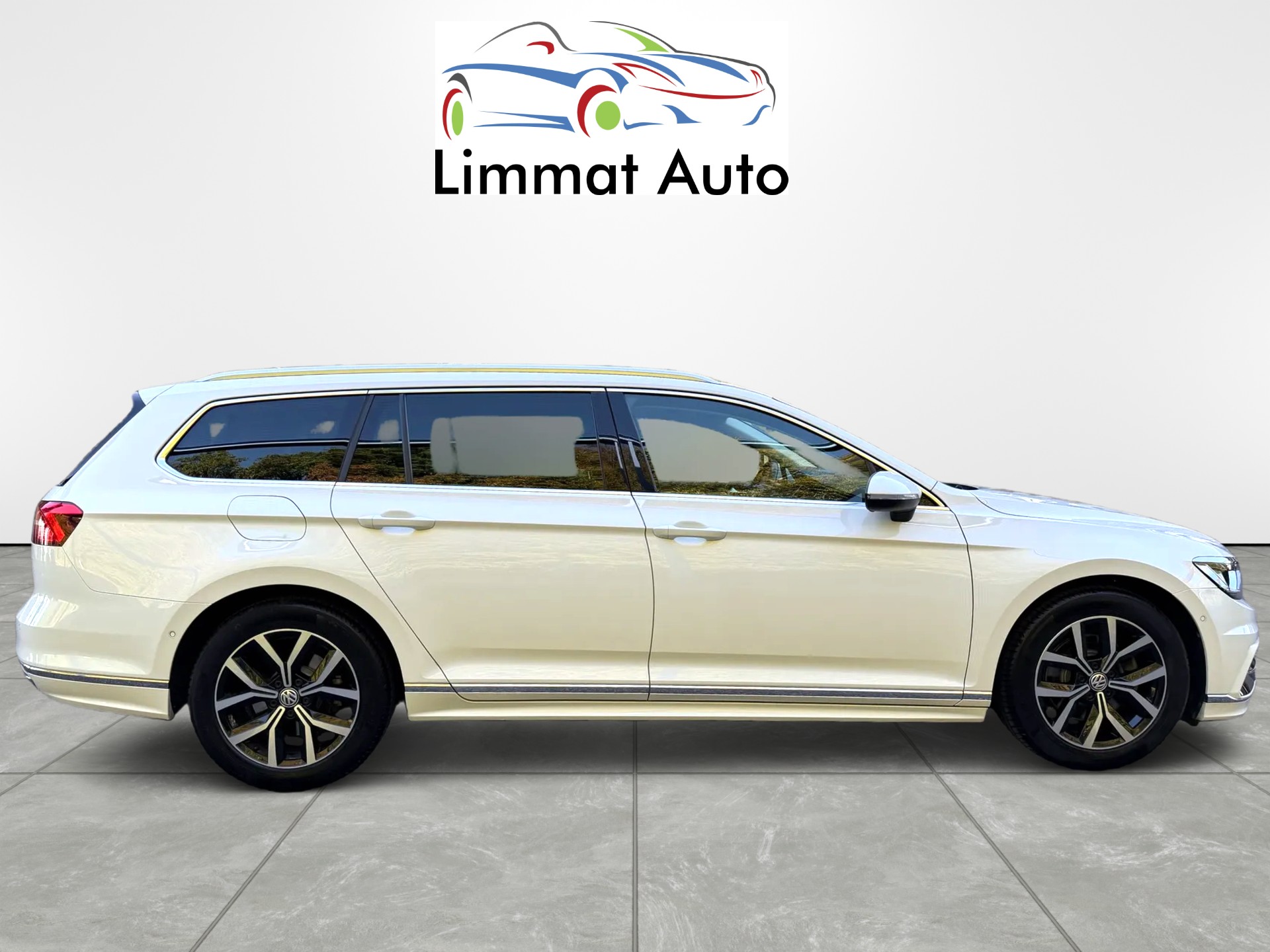 VW Passat Variant 2.0 TSI BMT Highline DSG-image-6