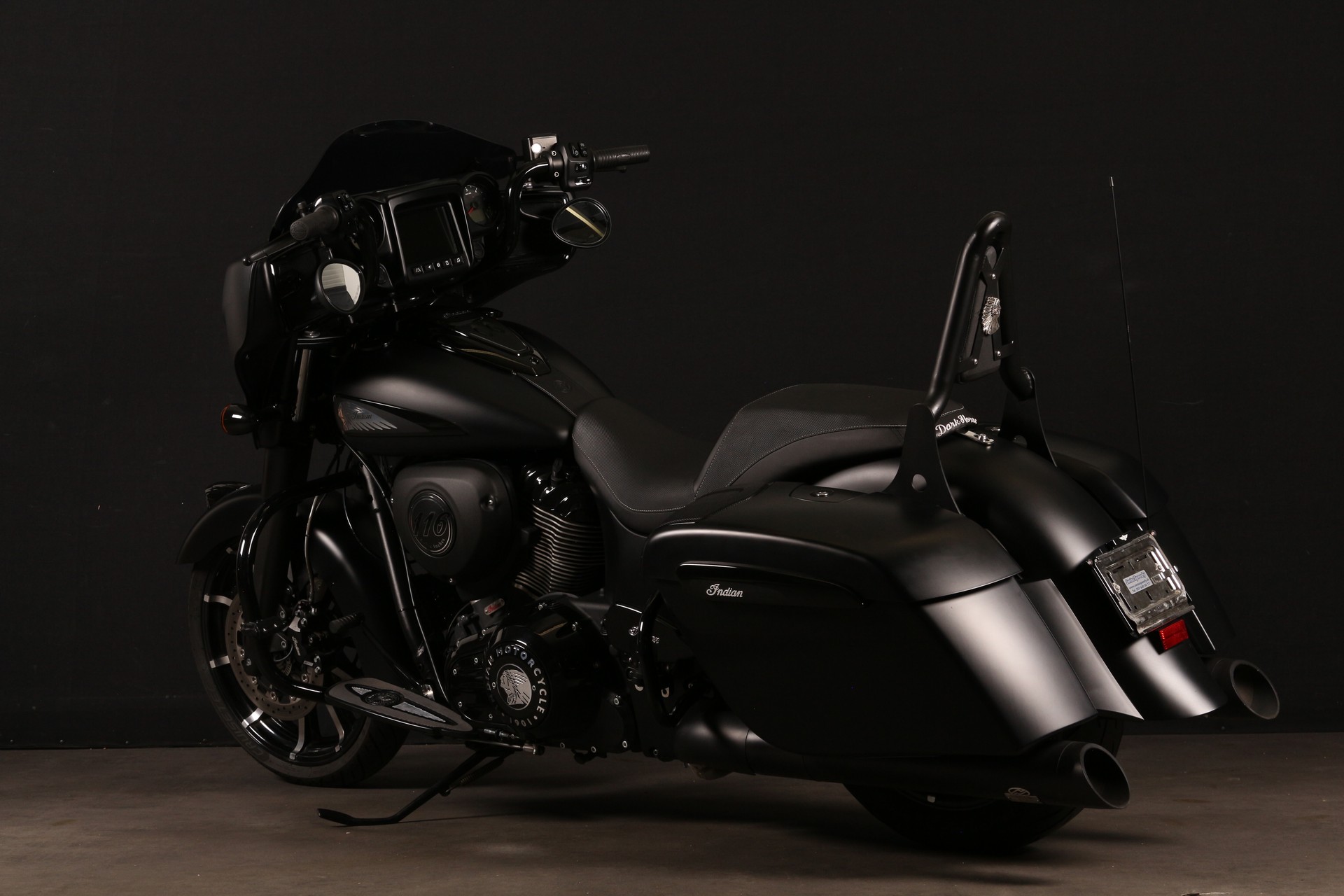 INDIAN Chieftain Dark Horse-image-2