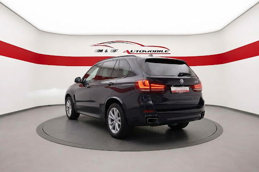 BMW X5 40e xDrive * M Sport *-showroom-element-3