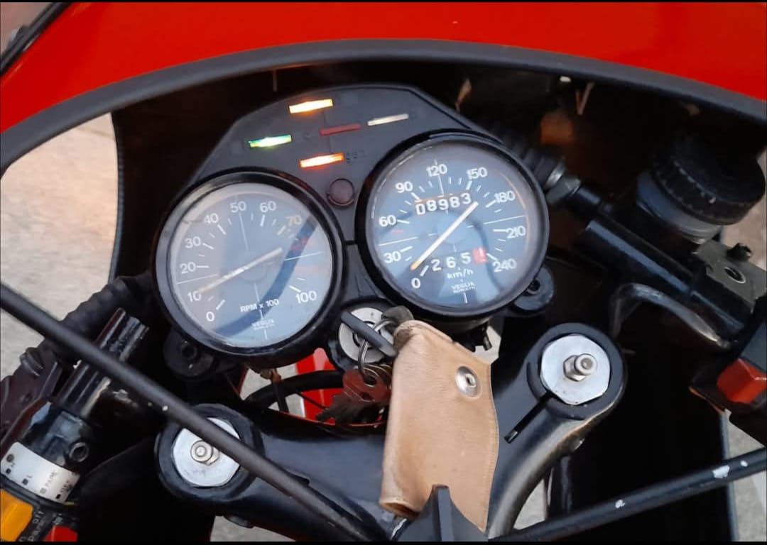 MOTO GUZZI VE-850-image-4