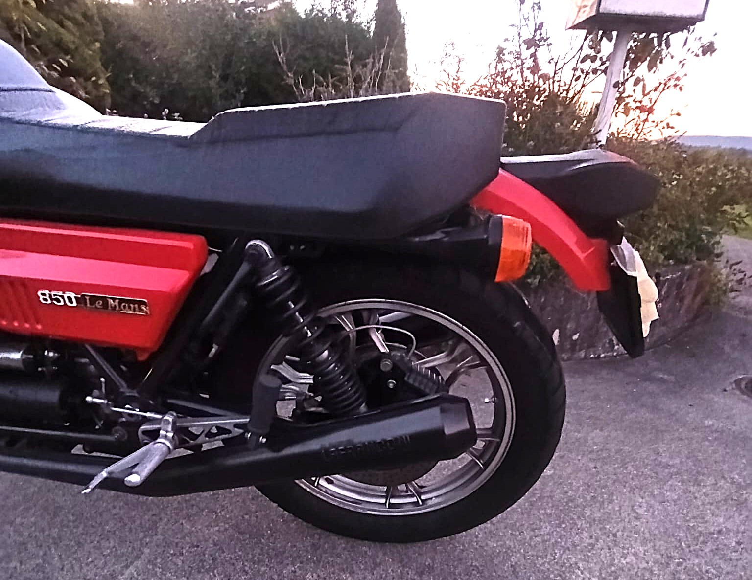 MOTO GUZZI VE-850-image-5