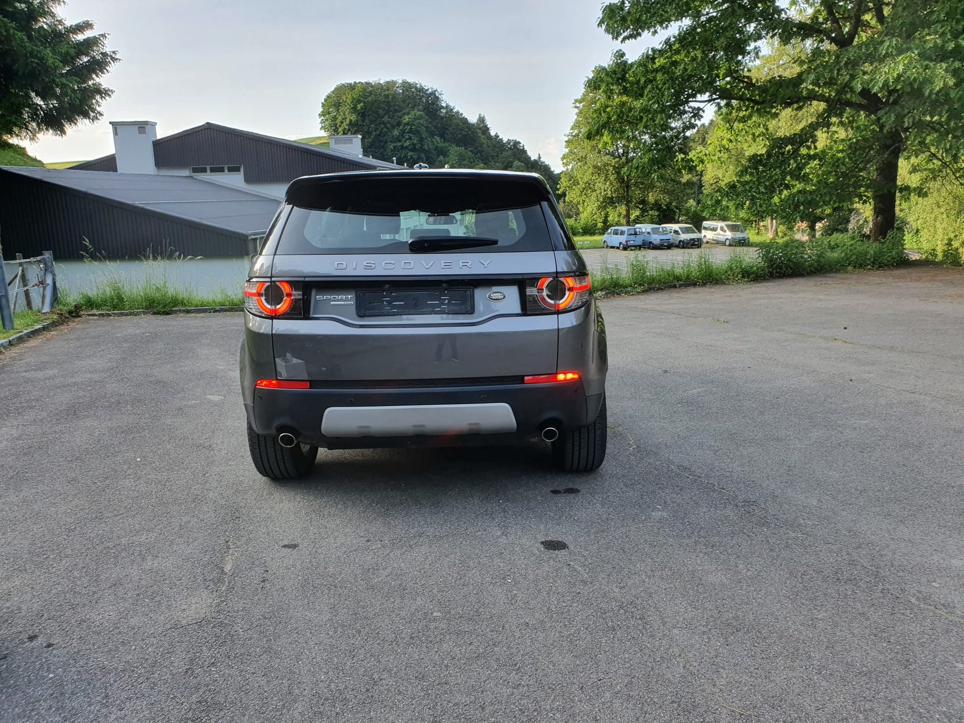 LAND ROVER Discovery Sport 2.0 TD4 Pure AT9-image-14