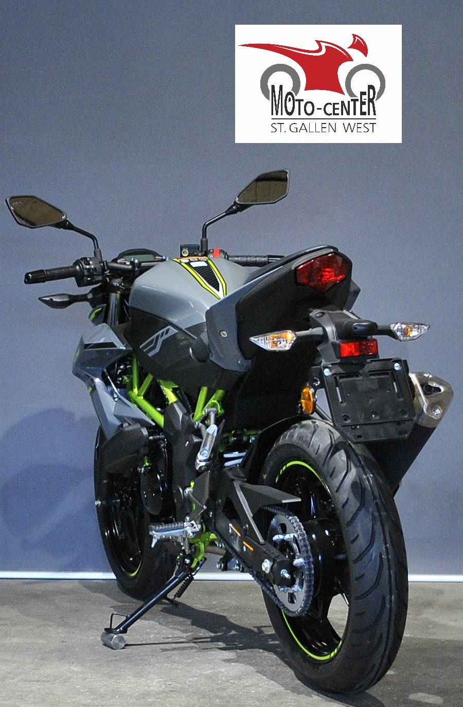 KAWASAKI Z 125-image-3