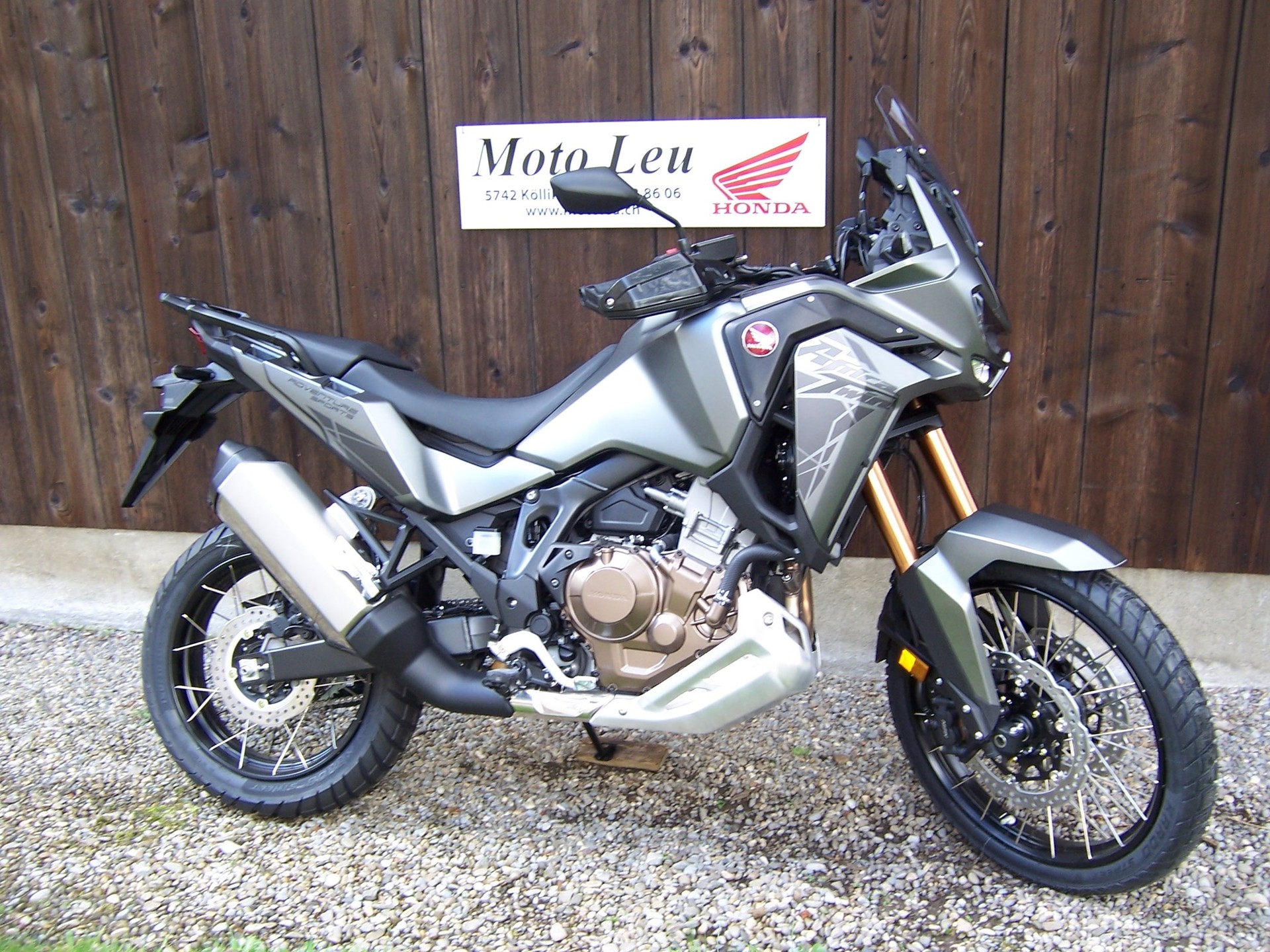HONDA CRF 1100 DCT Africa Twin Adventure-image-12