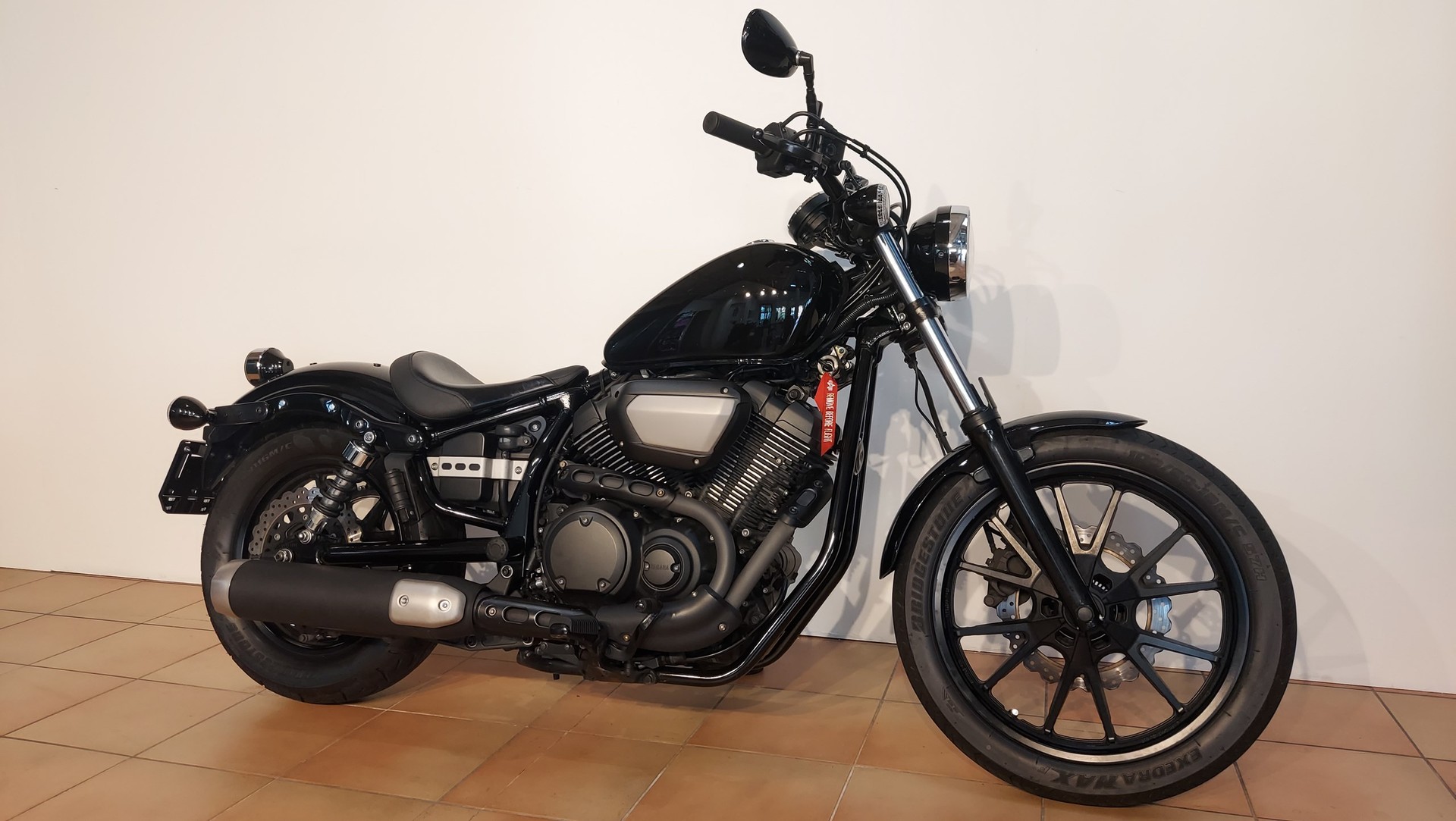 YAMAHA XV 950 ABS-image-2