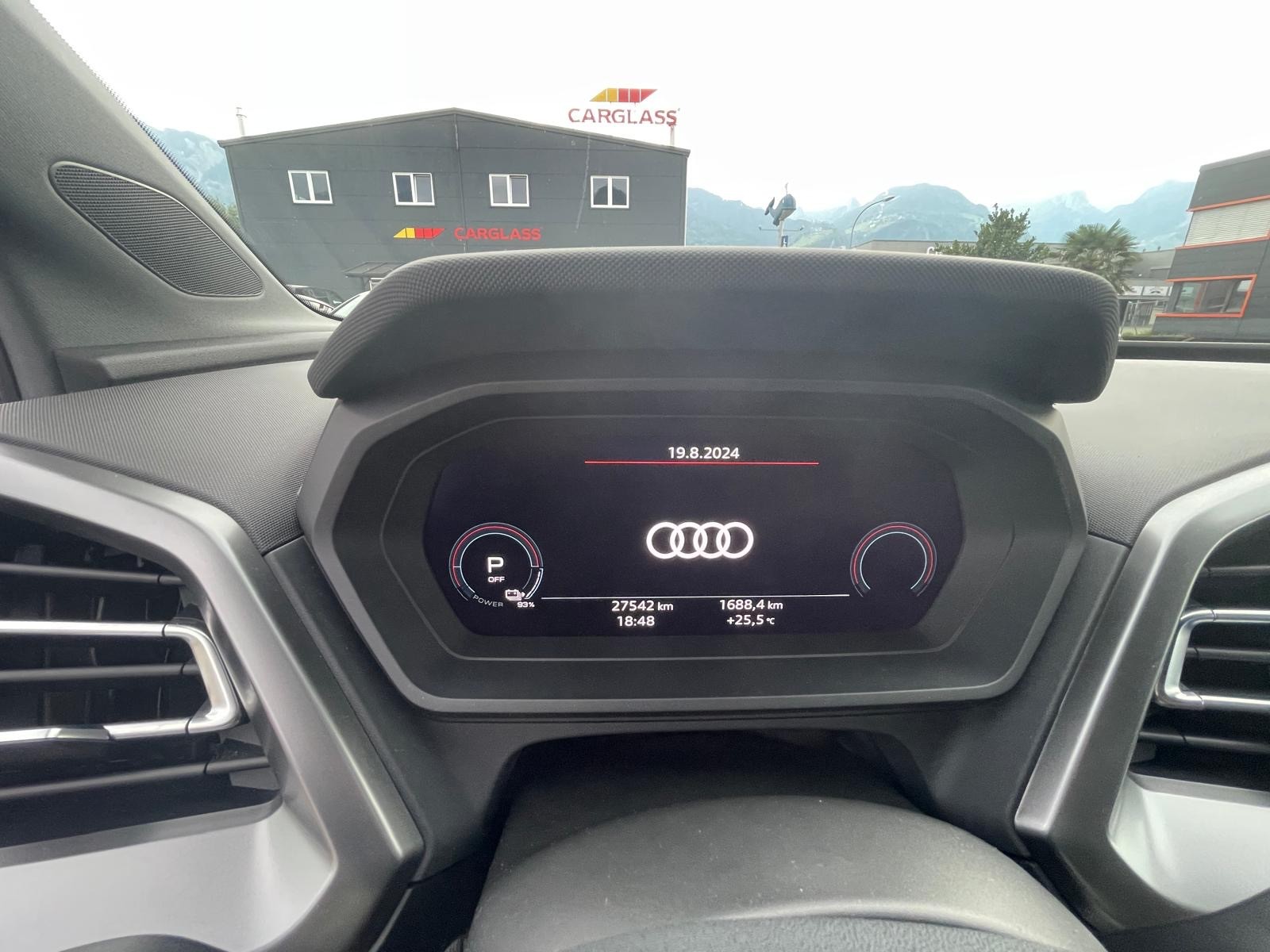 AUDI Q4 e-tron 35-image-10