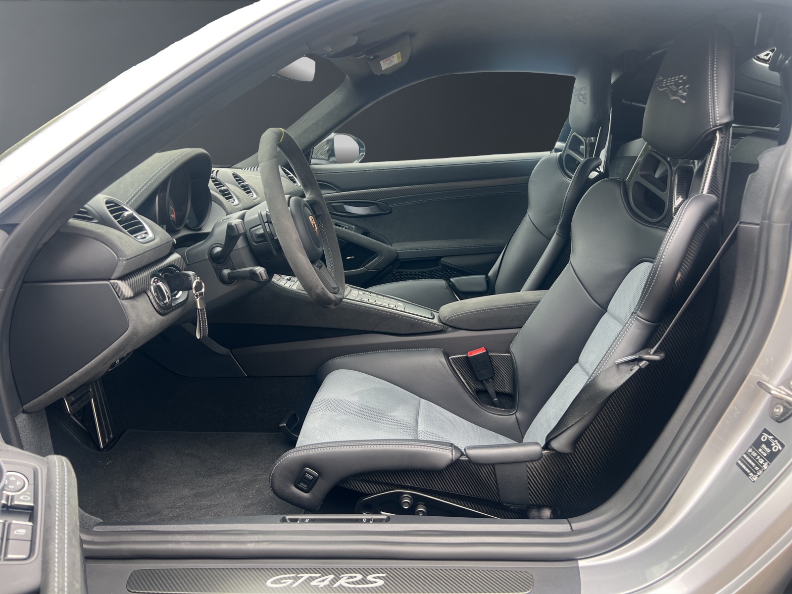 PORSCHE 718 Cayman GT4 RS PDK-image-8