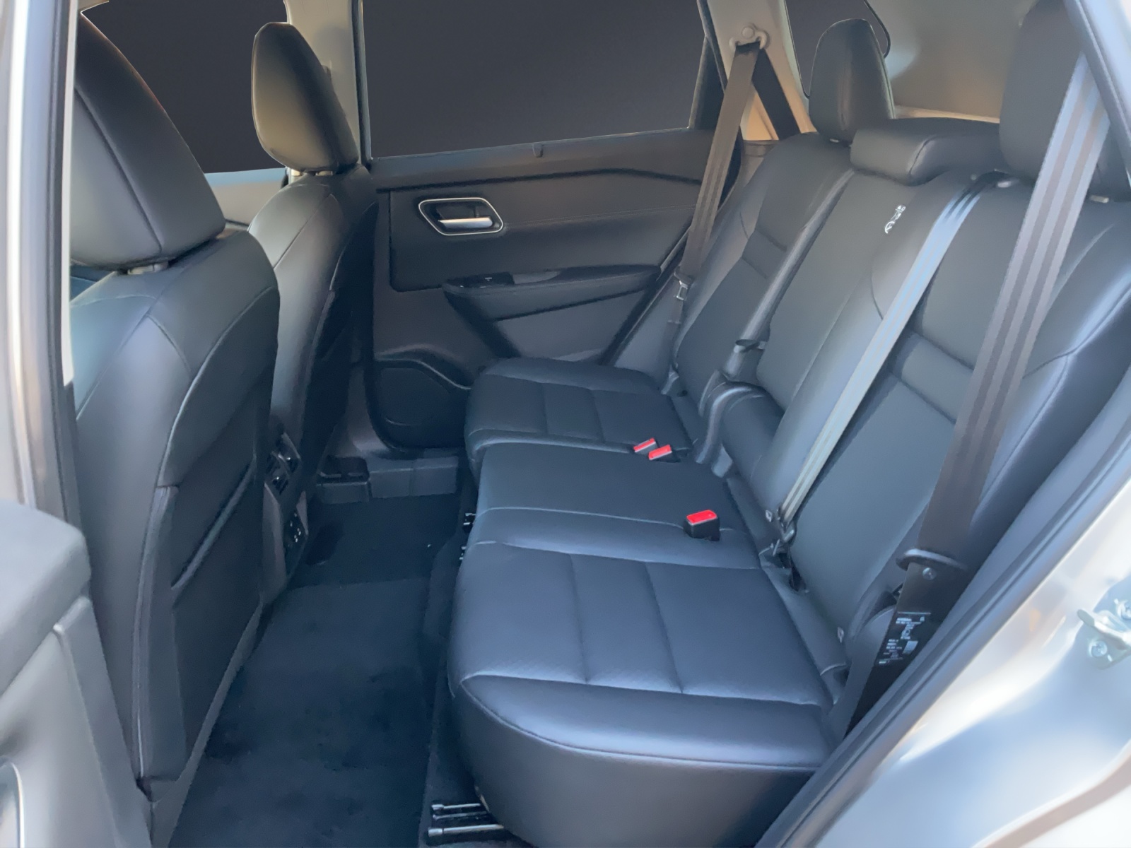NISSAN X-Trail 1.5 VC-T e-Power 4WD 7 Sitze Tekna-image-11