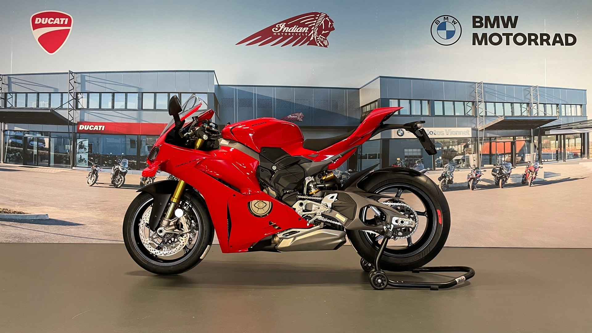 DUCATI PANIGALE V4 S-image-3