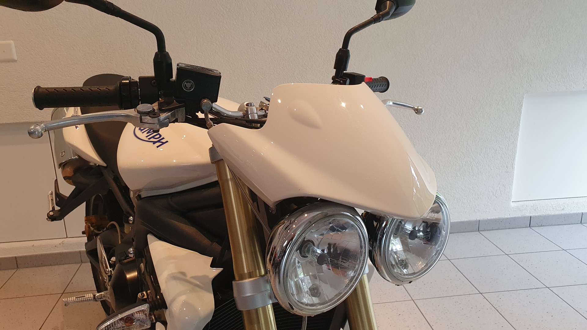 TRIUMPH Street Triple 675-image-6