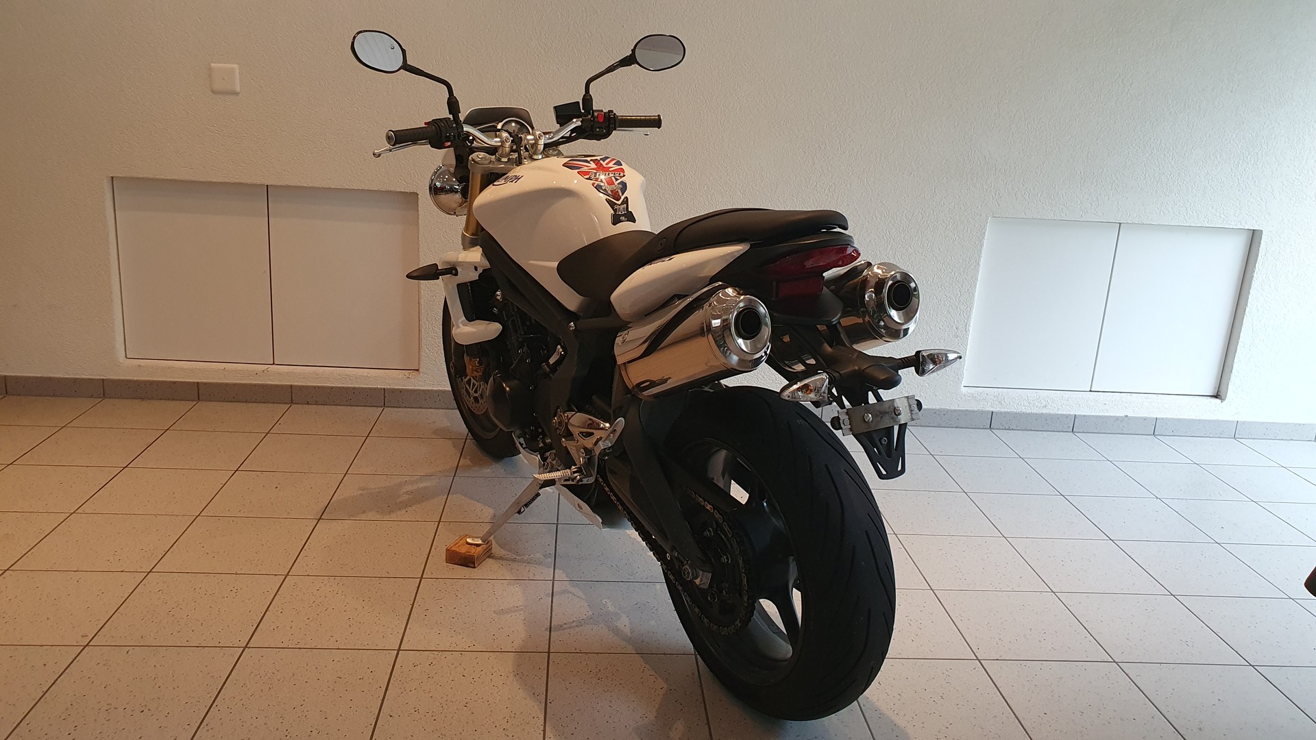 TRIUMPH Street Triple 675-image-4