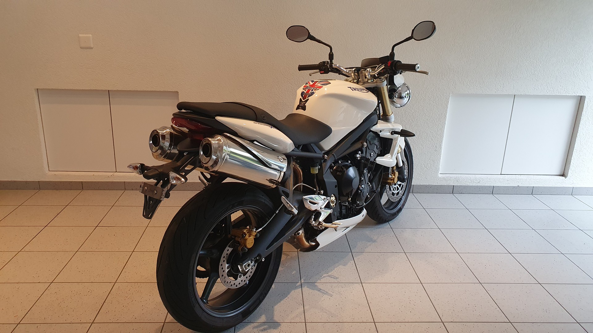 TRIUMPH Street Triple 675-image-5