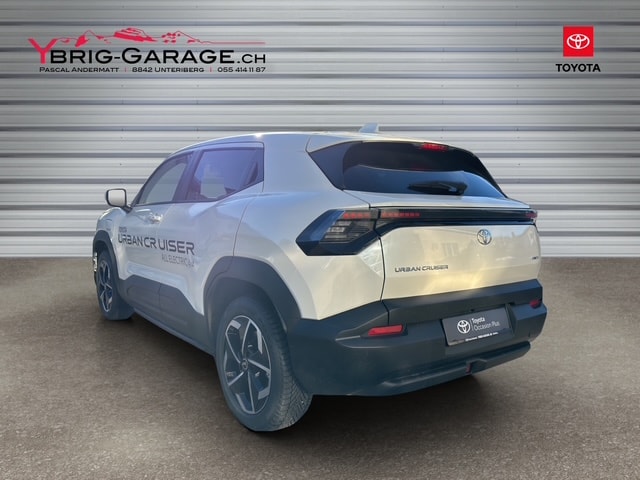 TOYOTA Urban Cruiser 61 kWh Trend AWD-image-2