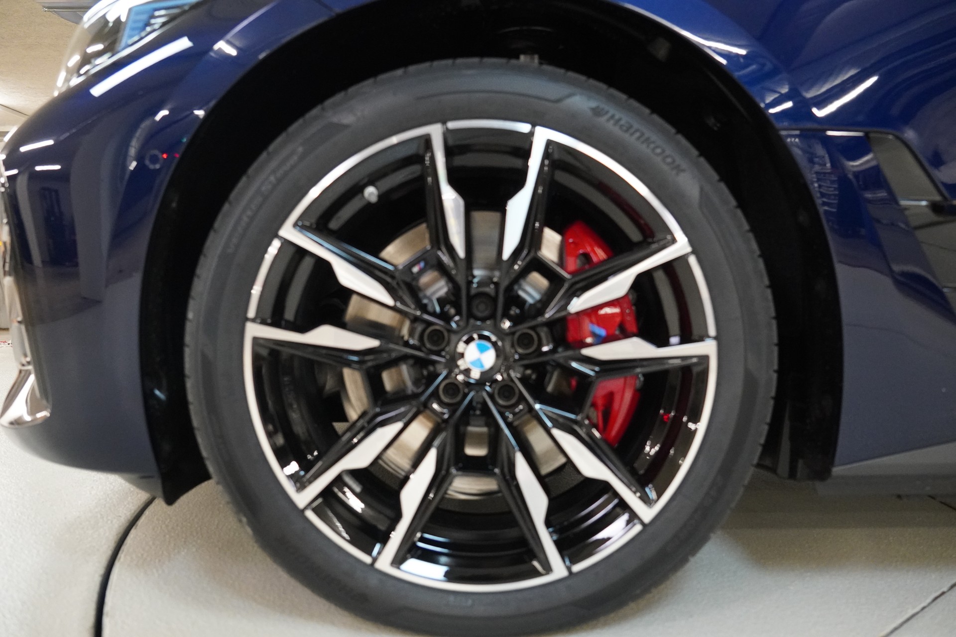 BMW i4 M60 M Sport Pro-image-9