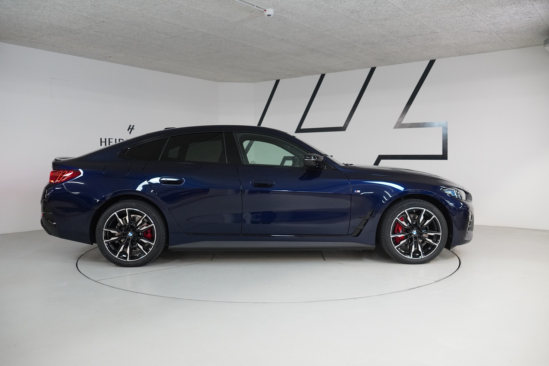 BMW i4 M60 M Sport Pro-image-7