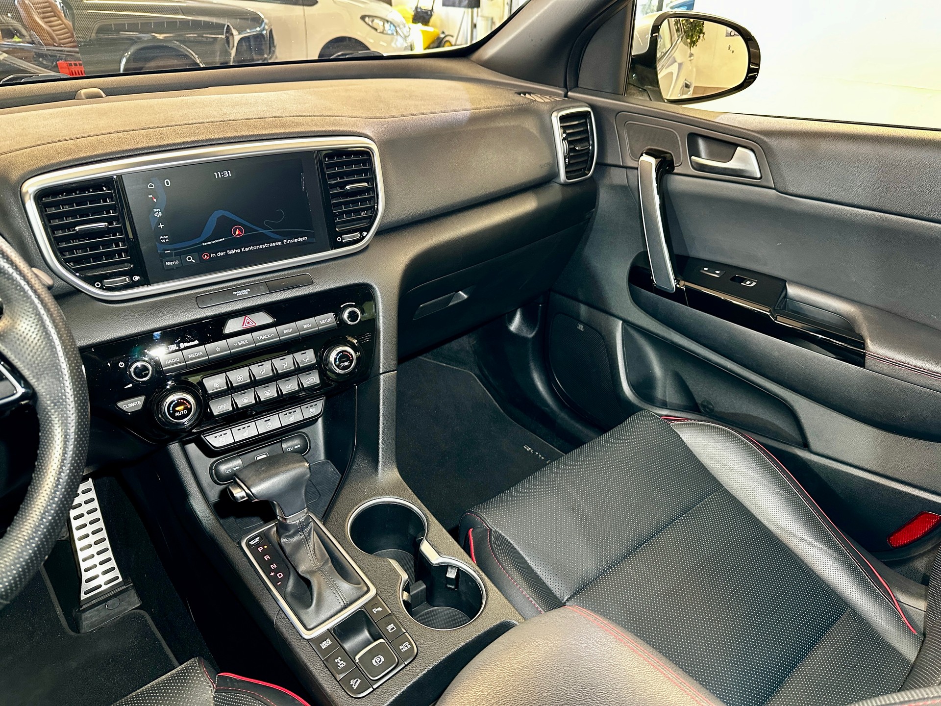 KIA Sportage 1.6CRDi Mild Hybrid GT-Line 4WD Automat-image-20