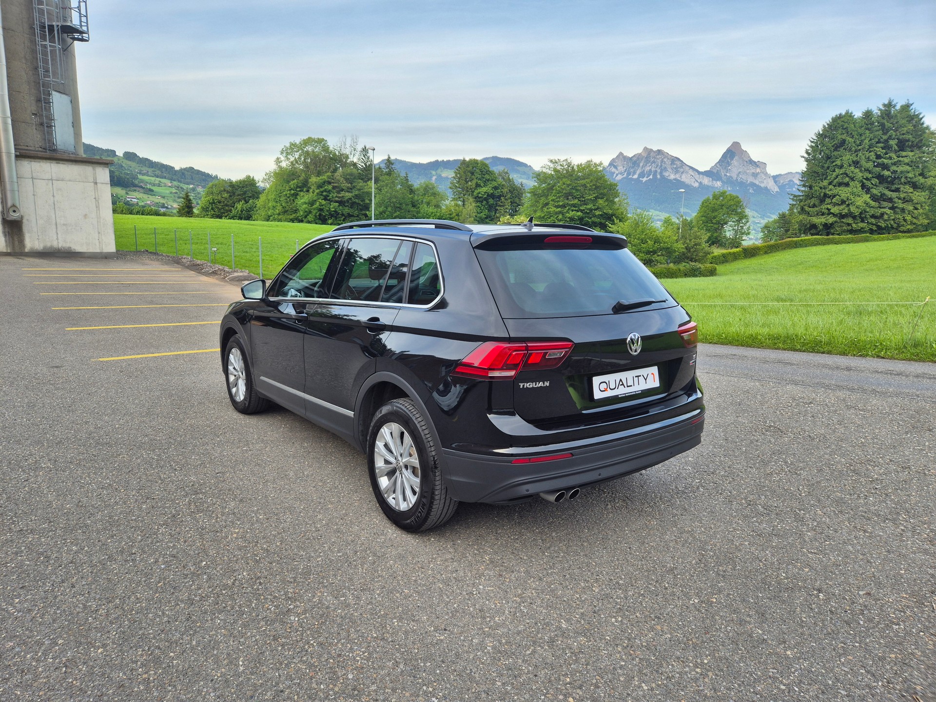 VW Tiguan 1.4TSI Comfortline 4Motion DSG-image-2