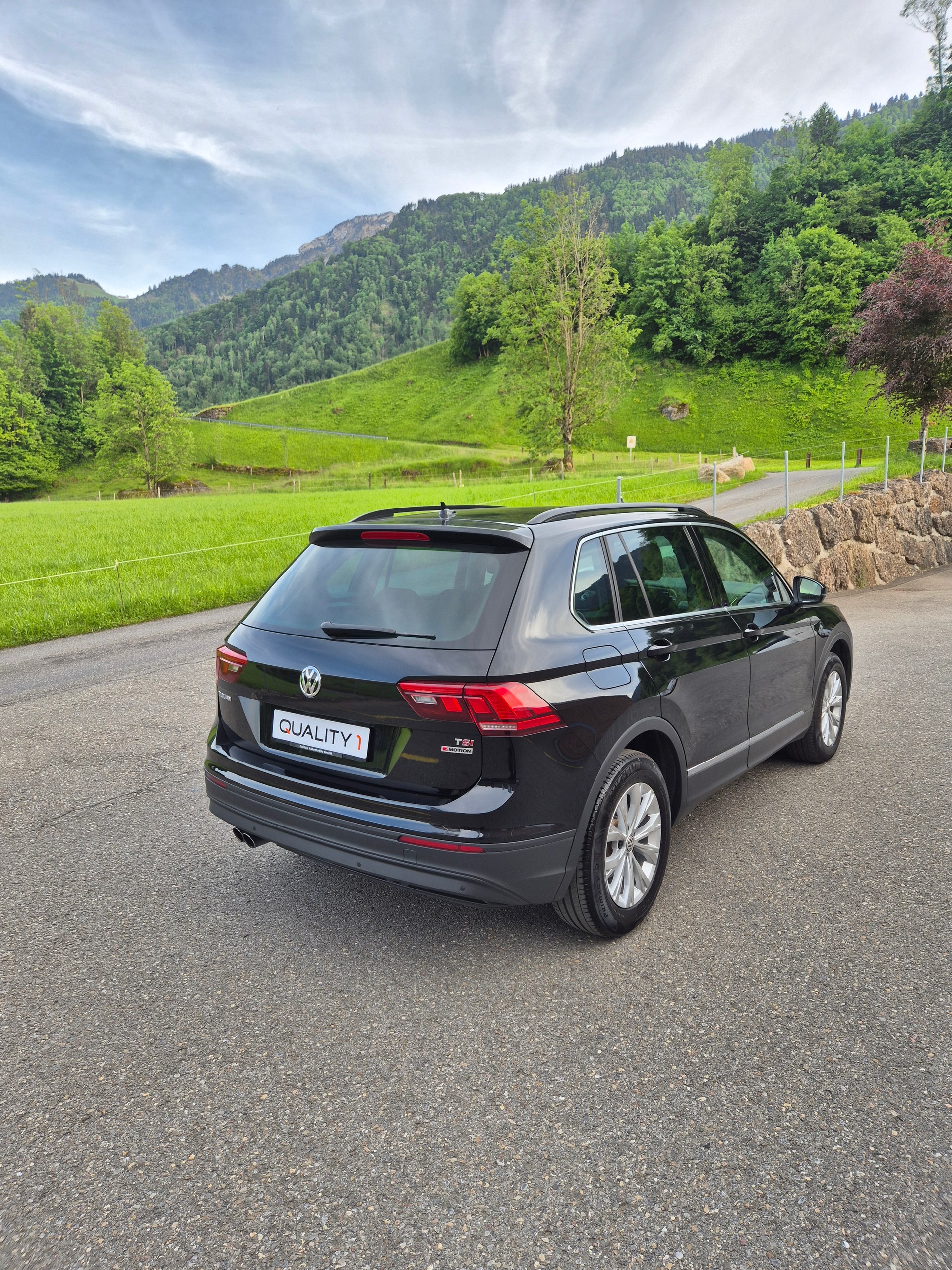 VW Tiguan 1.4TSI Comfortline 4Motion DSG-image-4