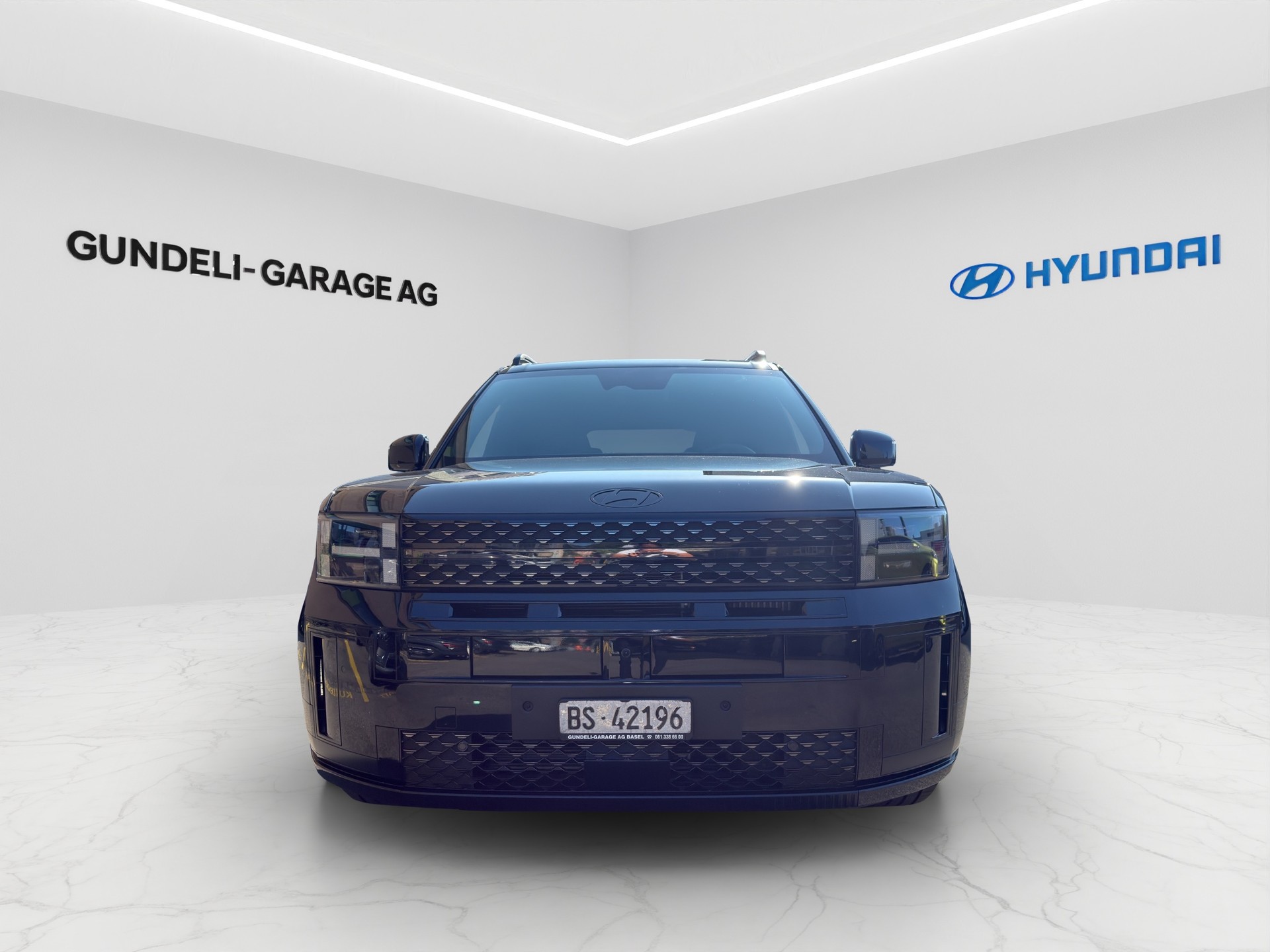 HYUNDAI Santa Fe 1.6 T-GDi HEV Calligraphy 4WD Automatic-image-1