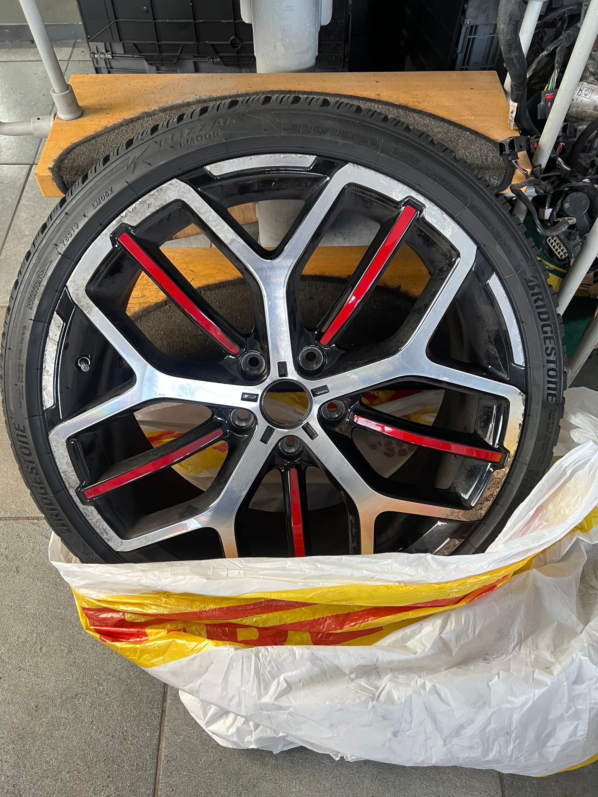 RENAULT Mégane Trophy 300 EDC-image-15