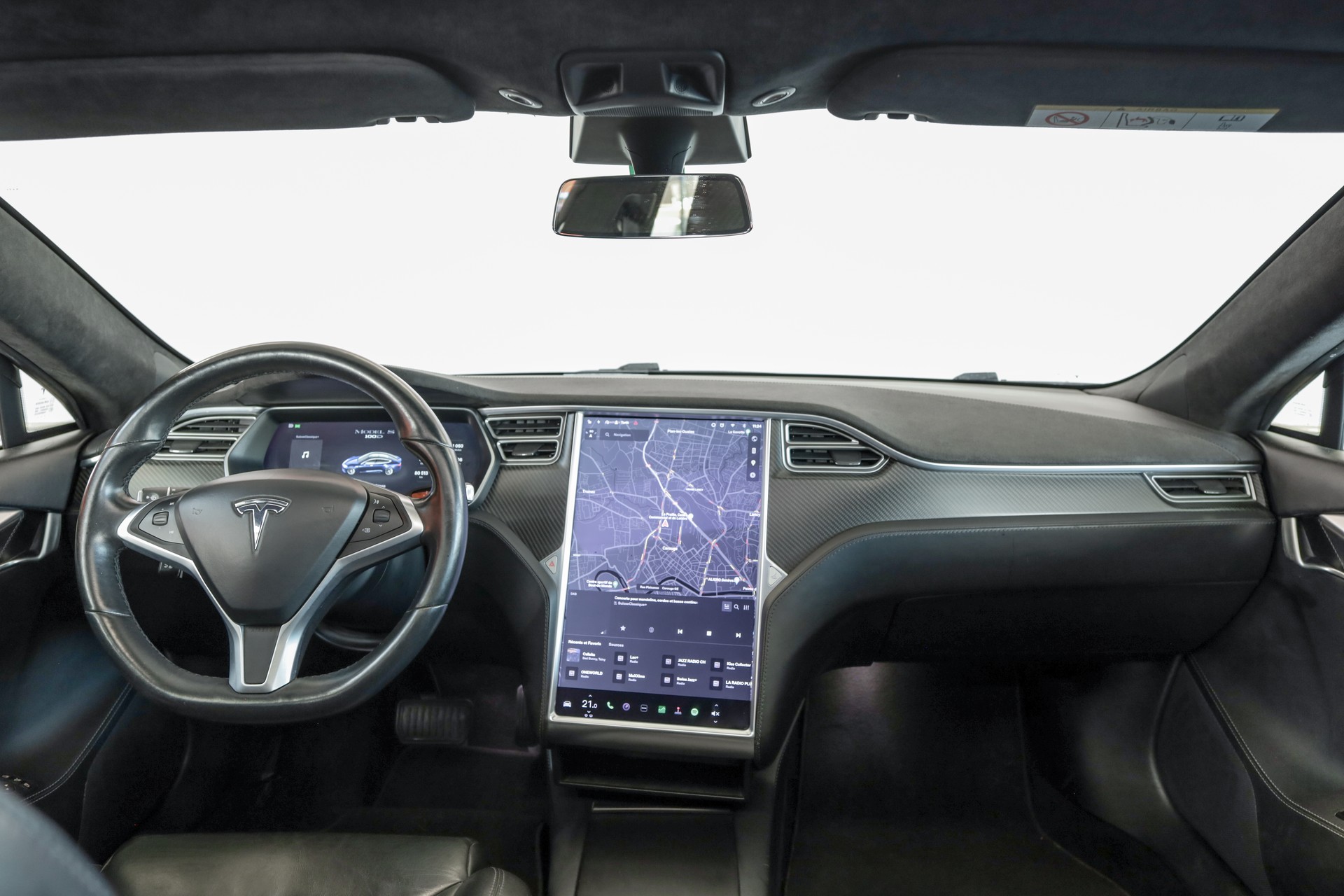 TESLA Model S 100 D-image-7