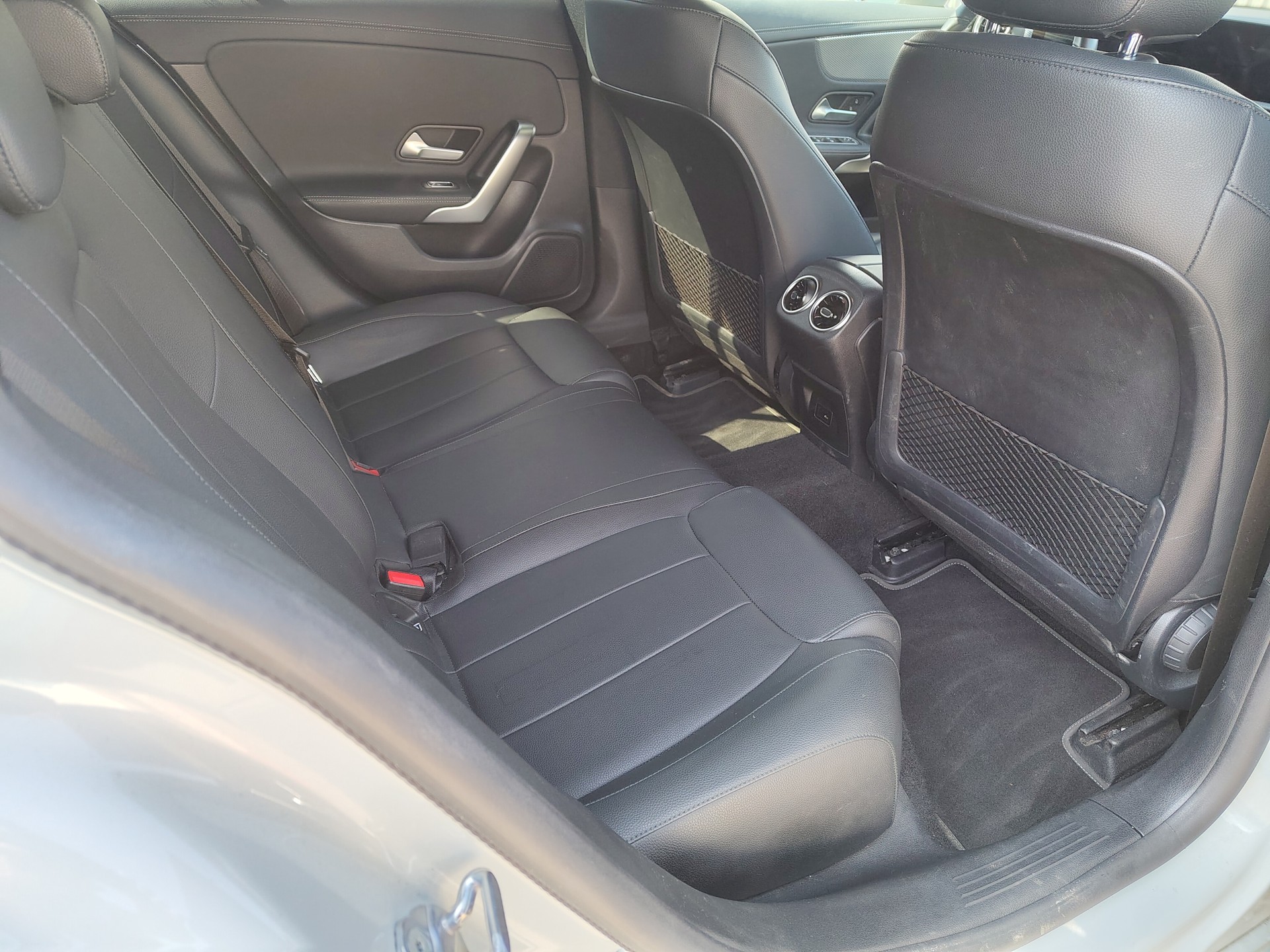 MERCEDES-BENZ CLA Shooting Brake 180 7G-DCT Progressive-image-9