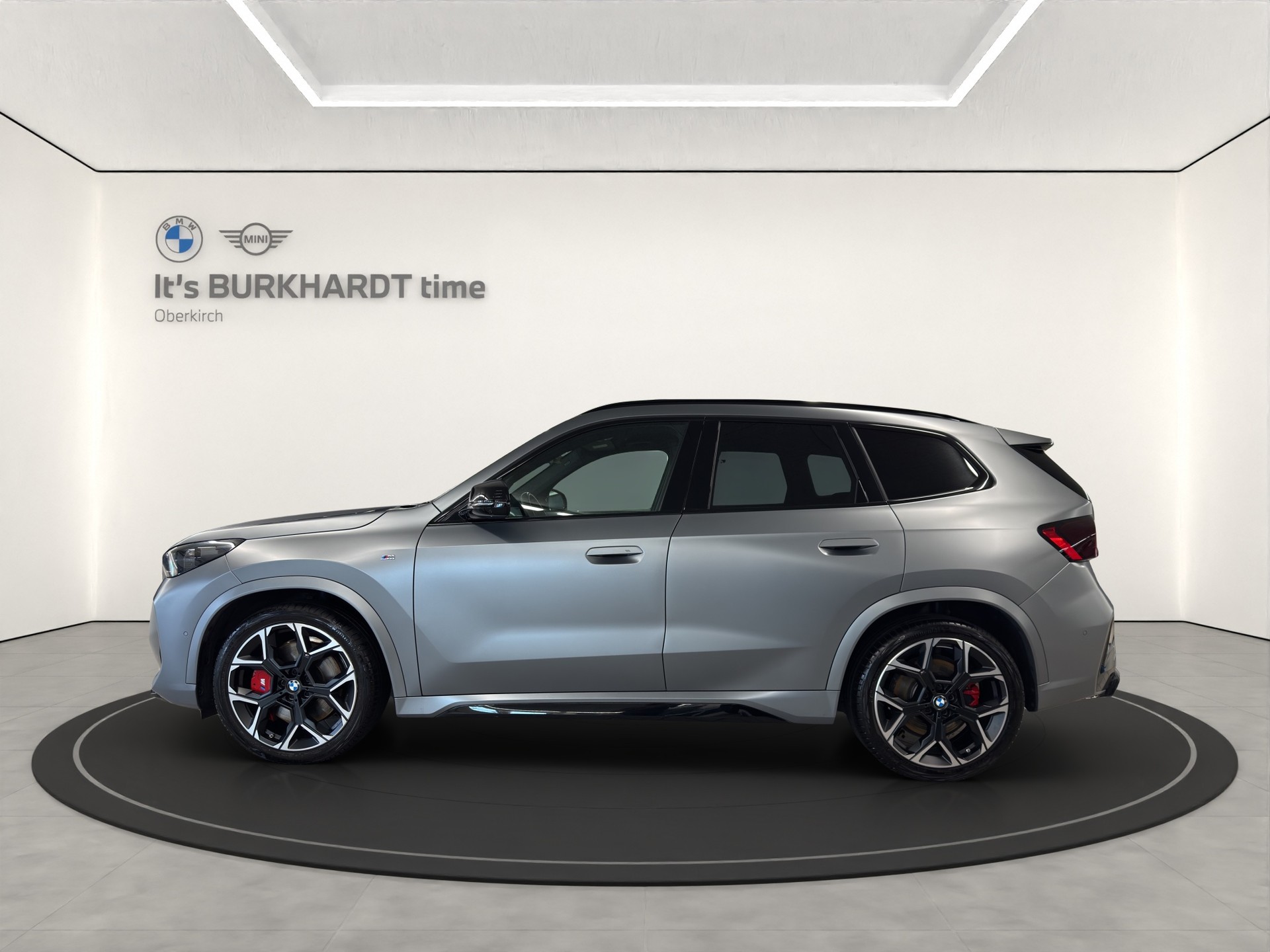 BMW X1 M35i xDrive-showroom-element-1