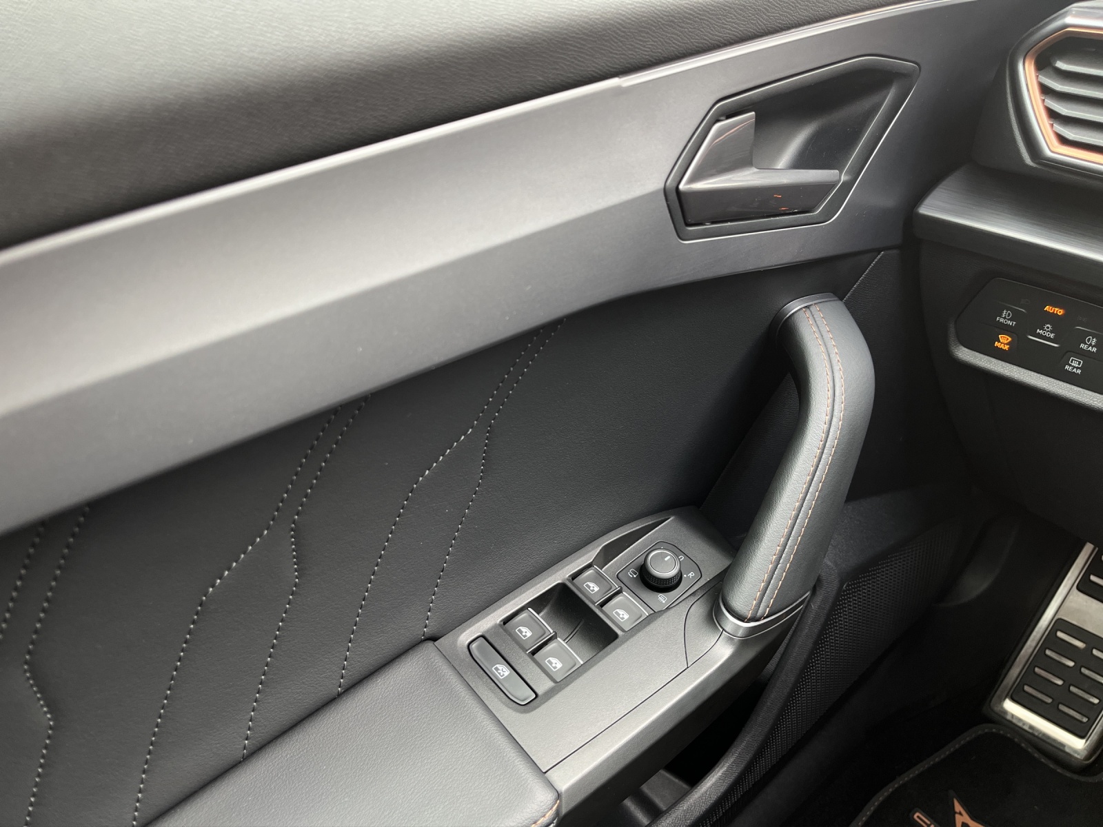 CUPRA Formentor 2.0TSI VZ 4Drive DSG-image-13