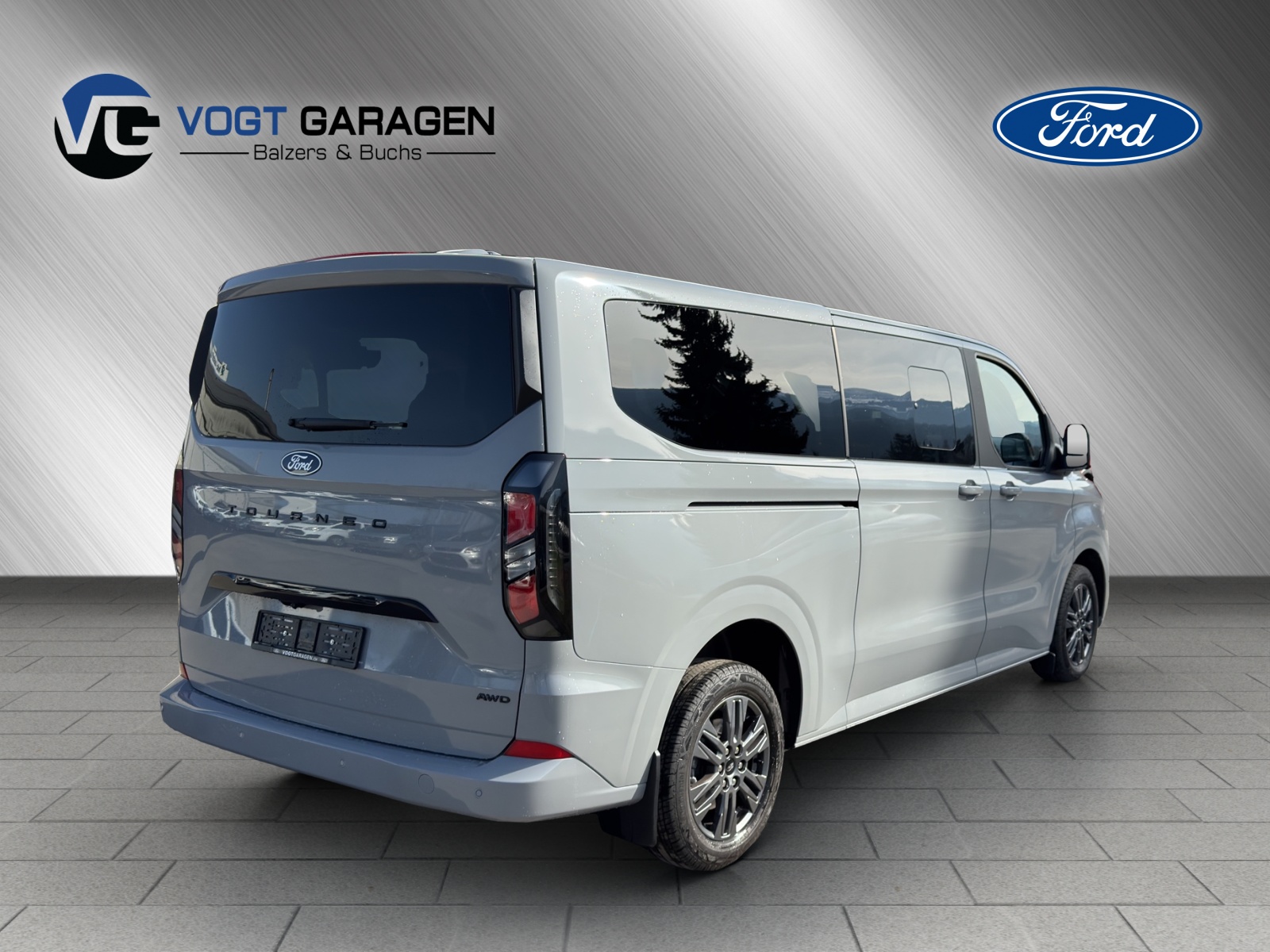 FORD Tourneo Custom Bus 320 L2 2.0 EcoBlue Titanium 4x4-image-5