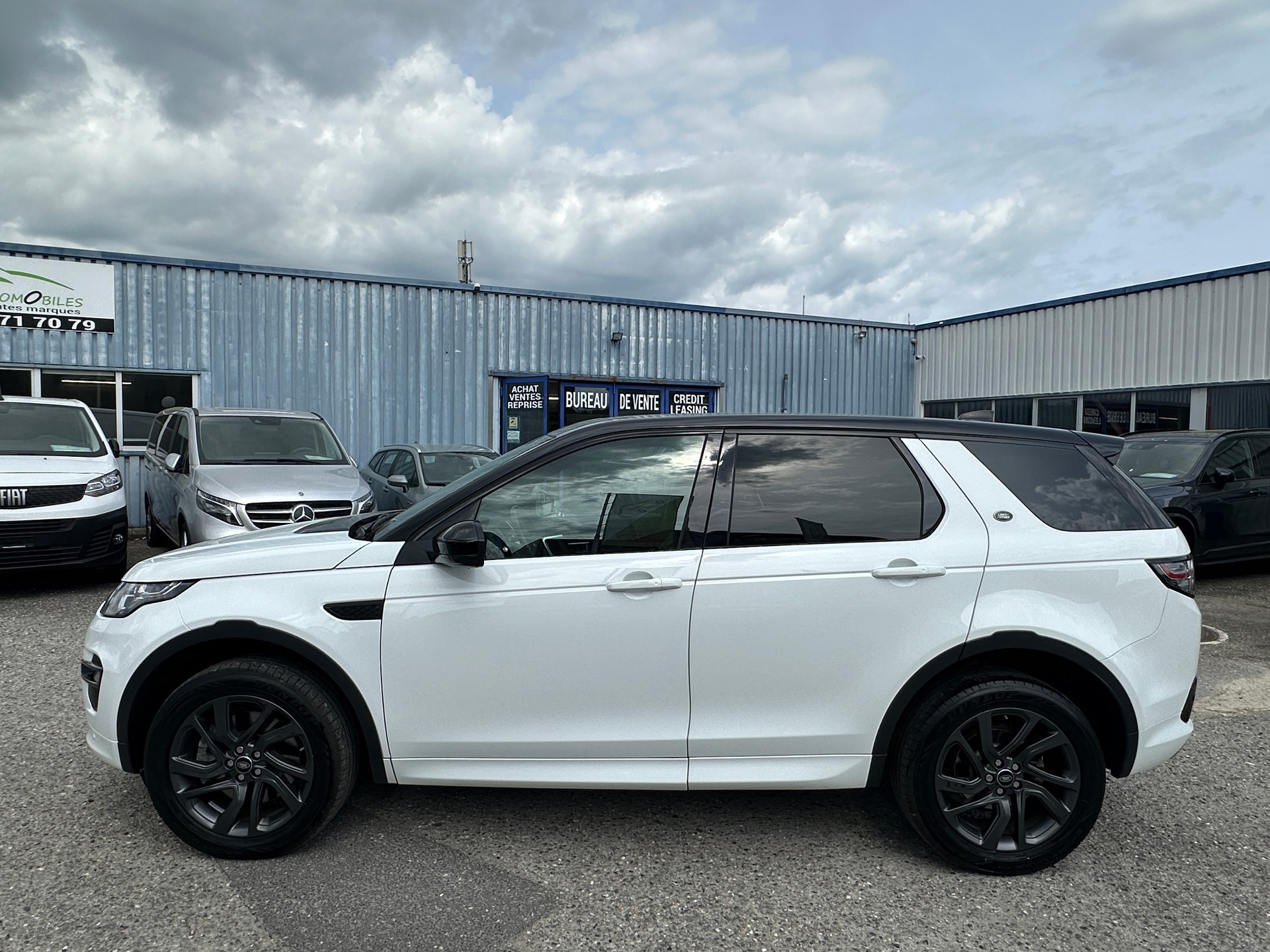 LAND ROVER Discovery Sport 2.0 SD4 Dynamic AT9-showroom-element-3