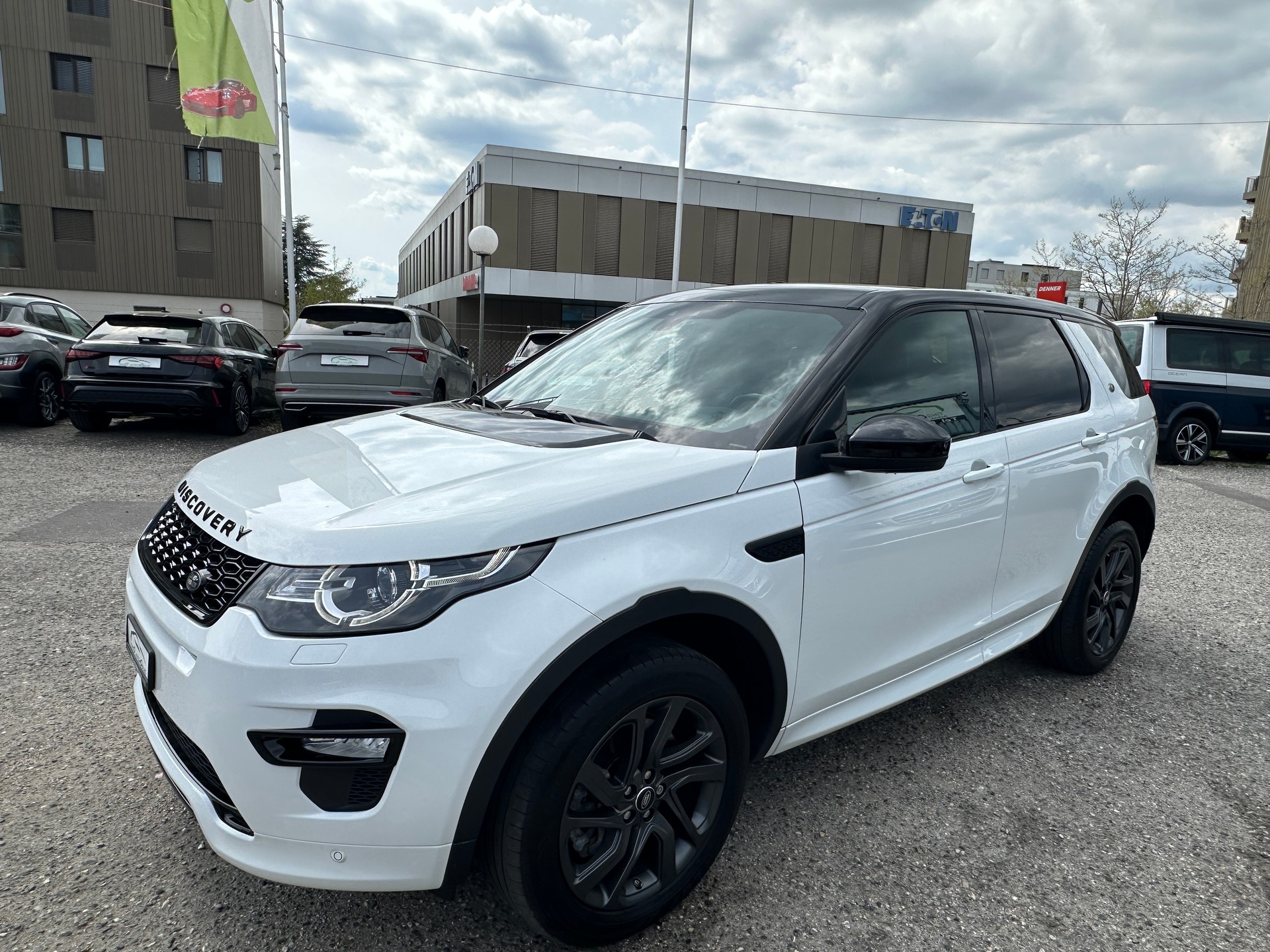 LAND ROVER Discovery Sport 2.0 SD4 Dynamic AT9-showroom-element-2