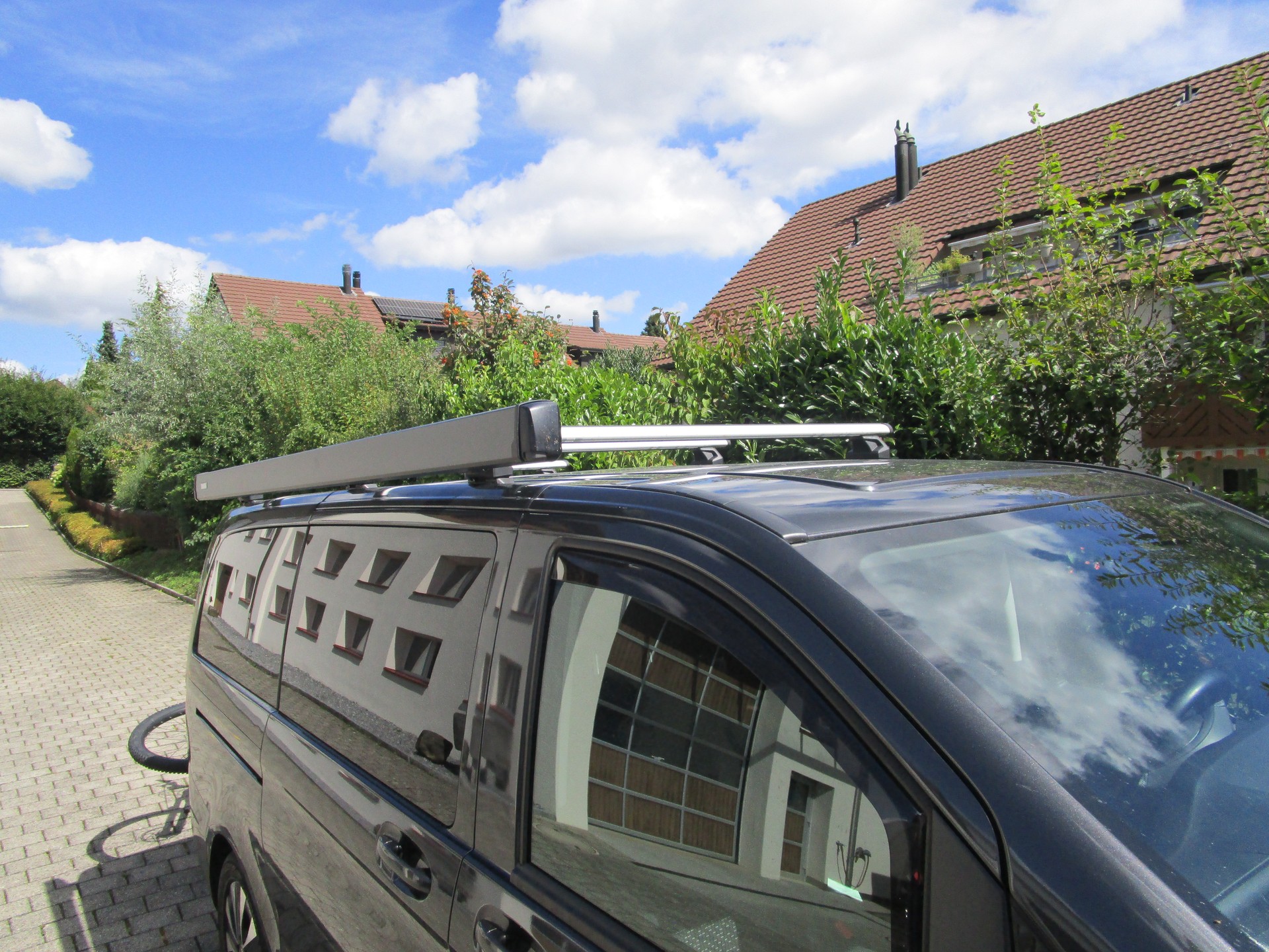 MERCEDES-BENZ Vito 116 CDI Lang Pro Tourer 9G-Tronic-image-2