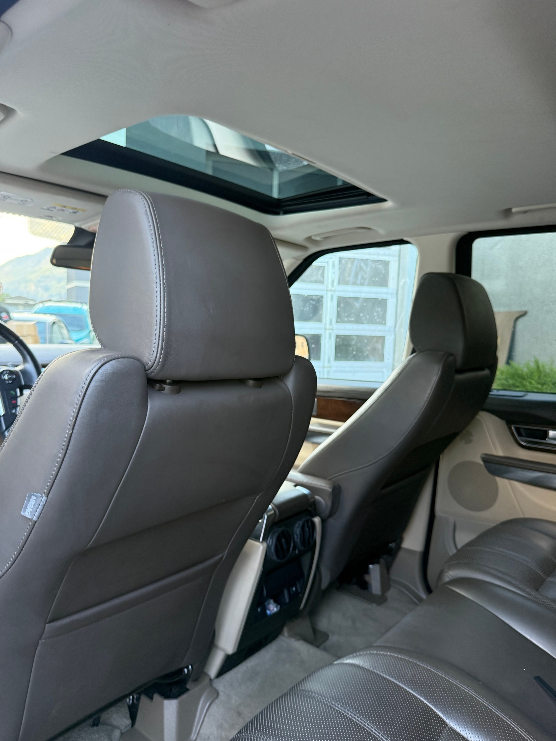 LAND ROVER Range Rover Sport 3.0 TDV6 HSE Automatic-image-10