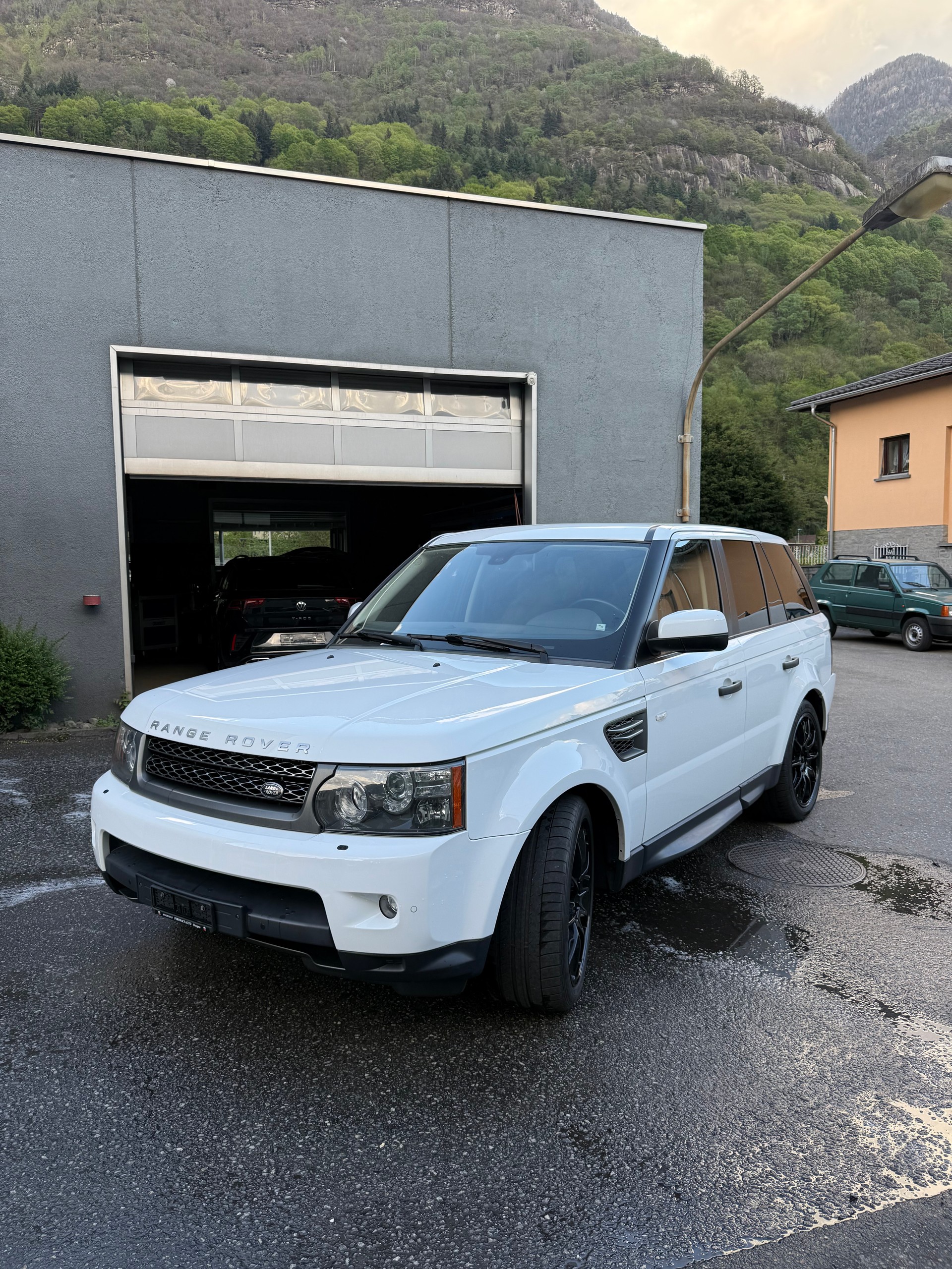 LAND ROVER Range Rover Sport 3.0 TDV6 HSE Automatic