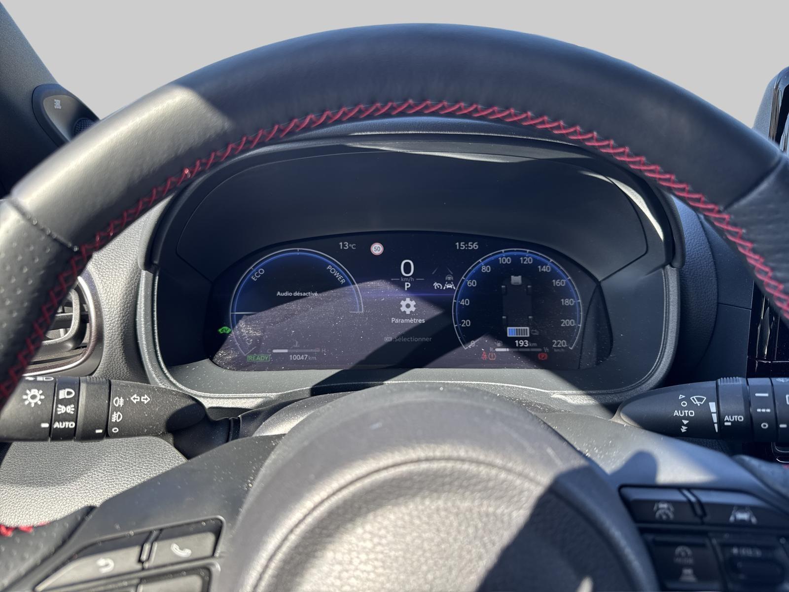 TOYOTA Yaris 1.5 GR Sport e-CVT-image-6