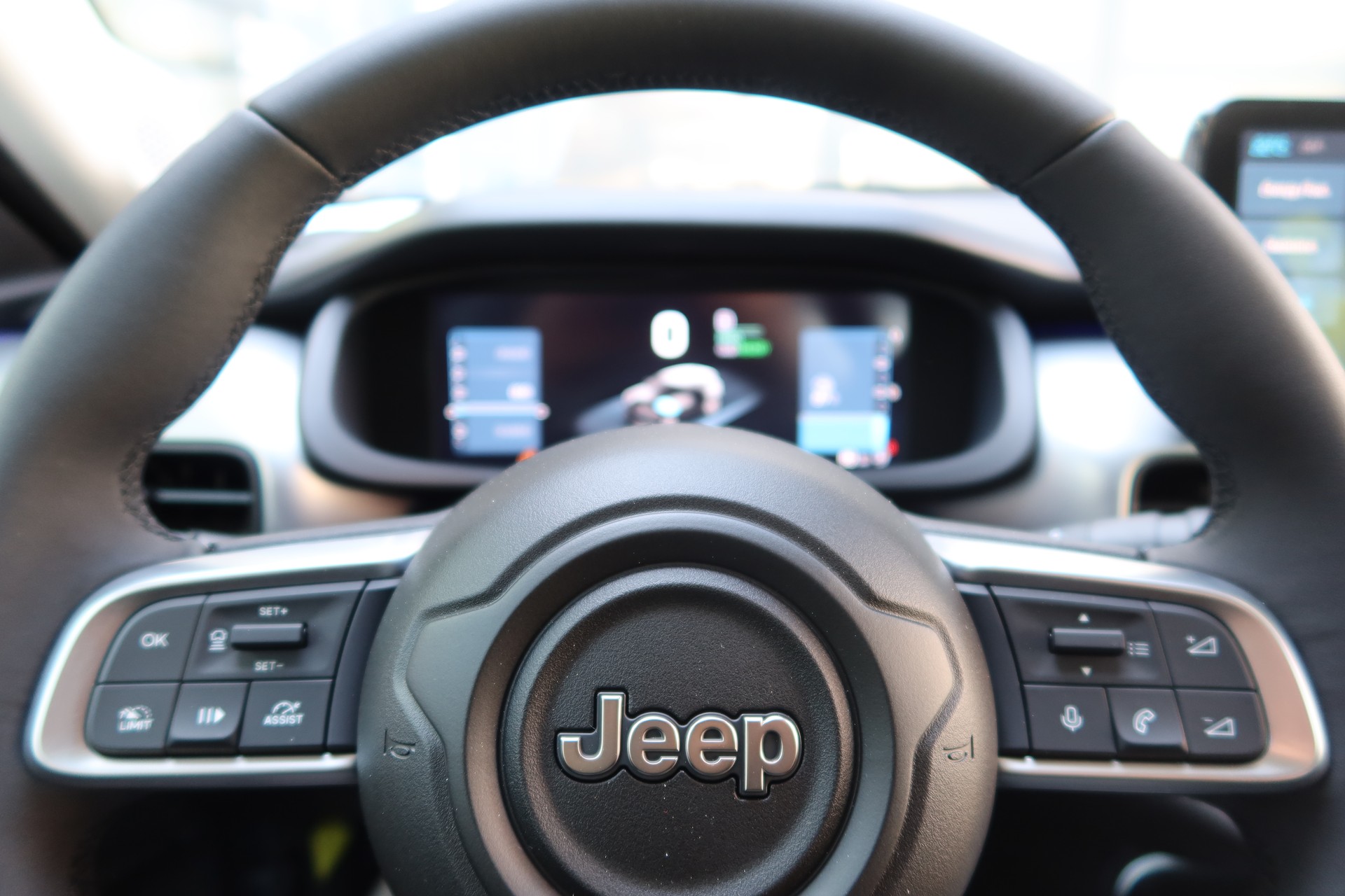 JEEP Avenger 54kWh Summit-image-9