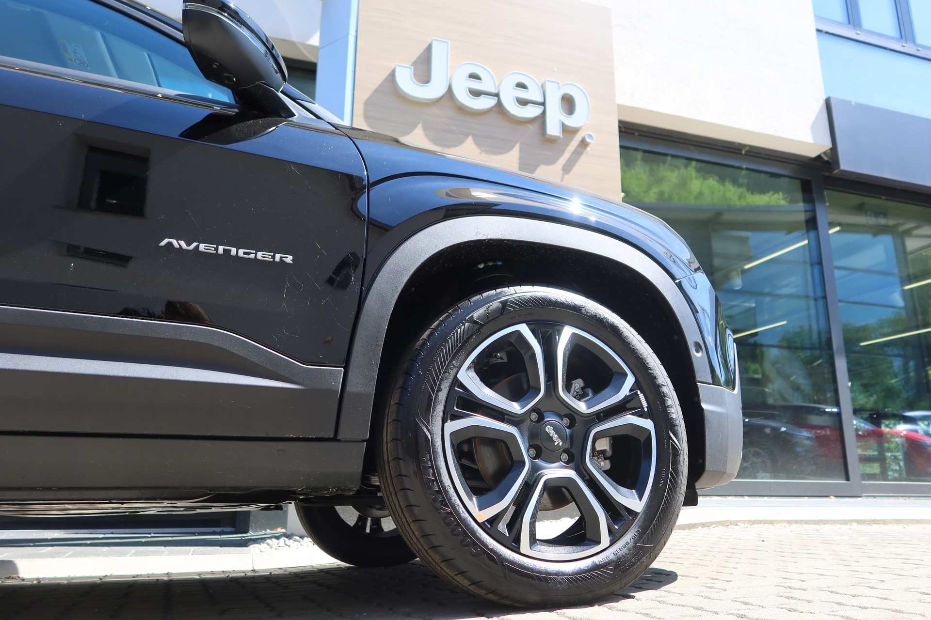 JEEP Avenger 54kWh Summit-image-7
