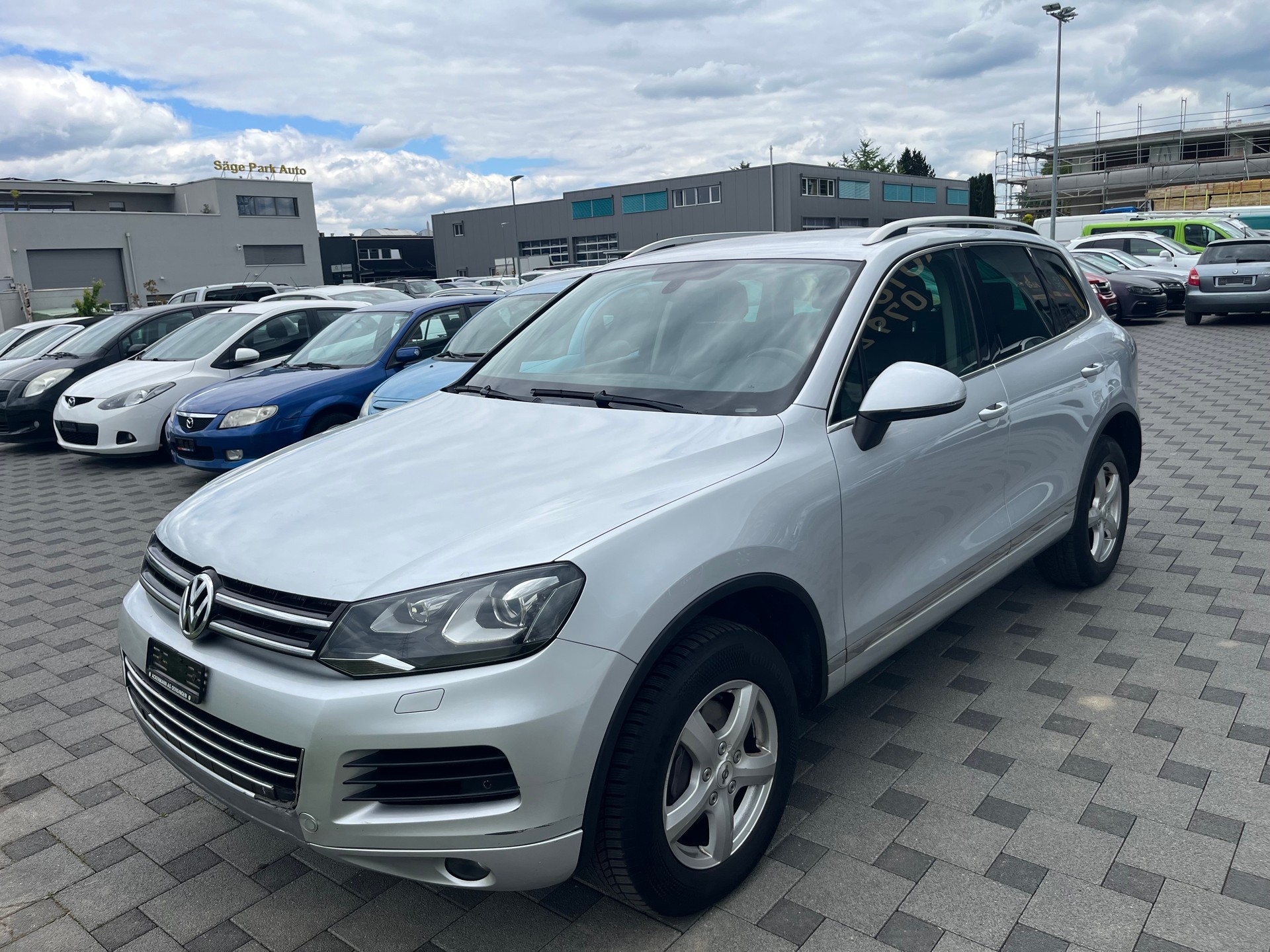 VW Touareg 3.0 TDI BlueMotion Technology Tiptronic-image-3