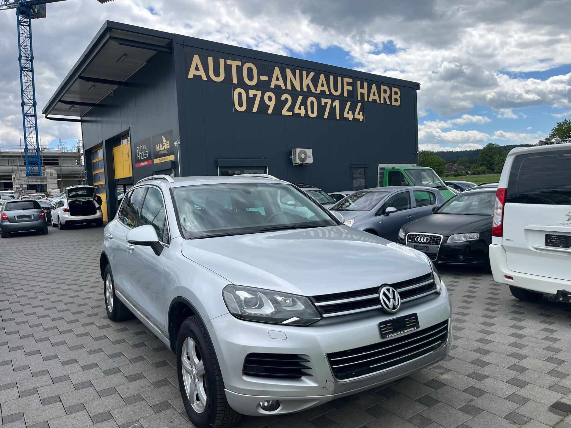 VW Touareg 3.0 TDI BlueMotion Technology Tiptronic-image-1