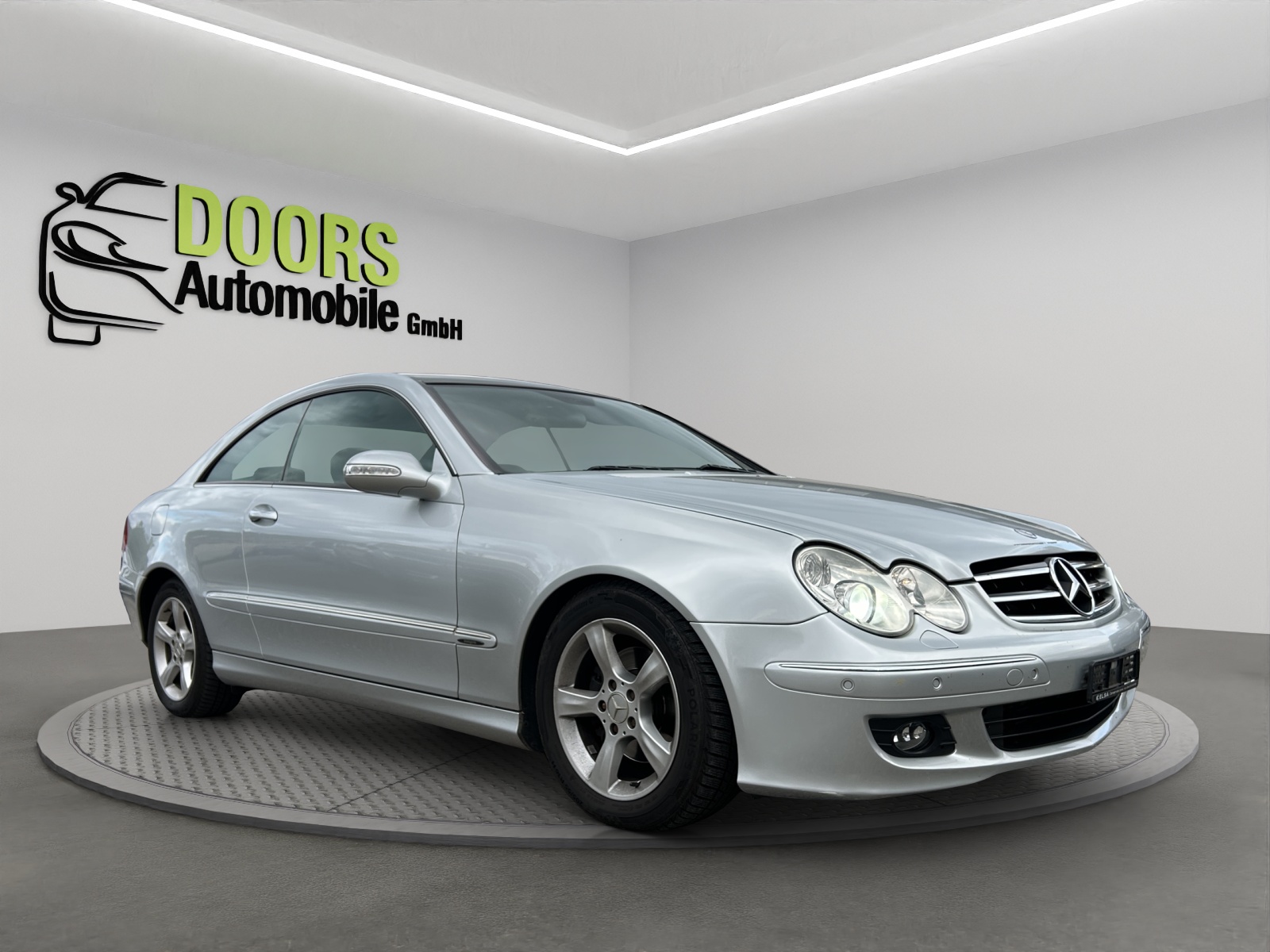 MERCEDES-BENZ CLK 200 Kompressor Avantgarde-showroom-element-3