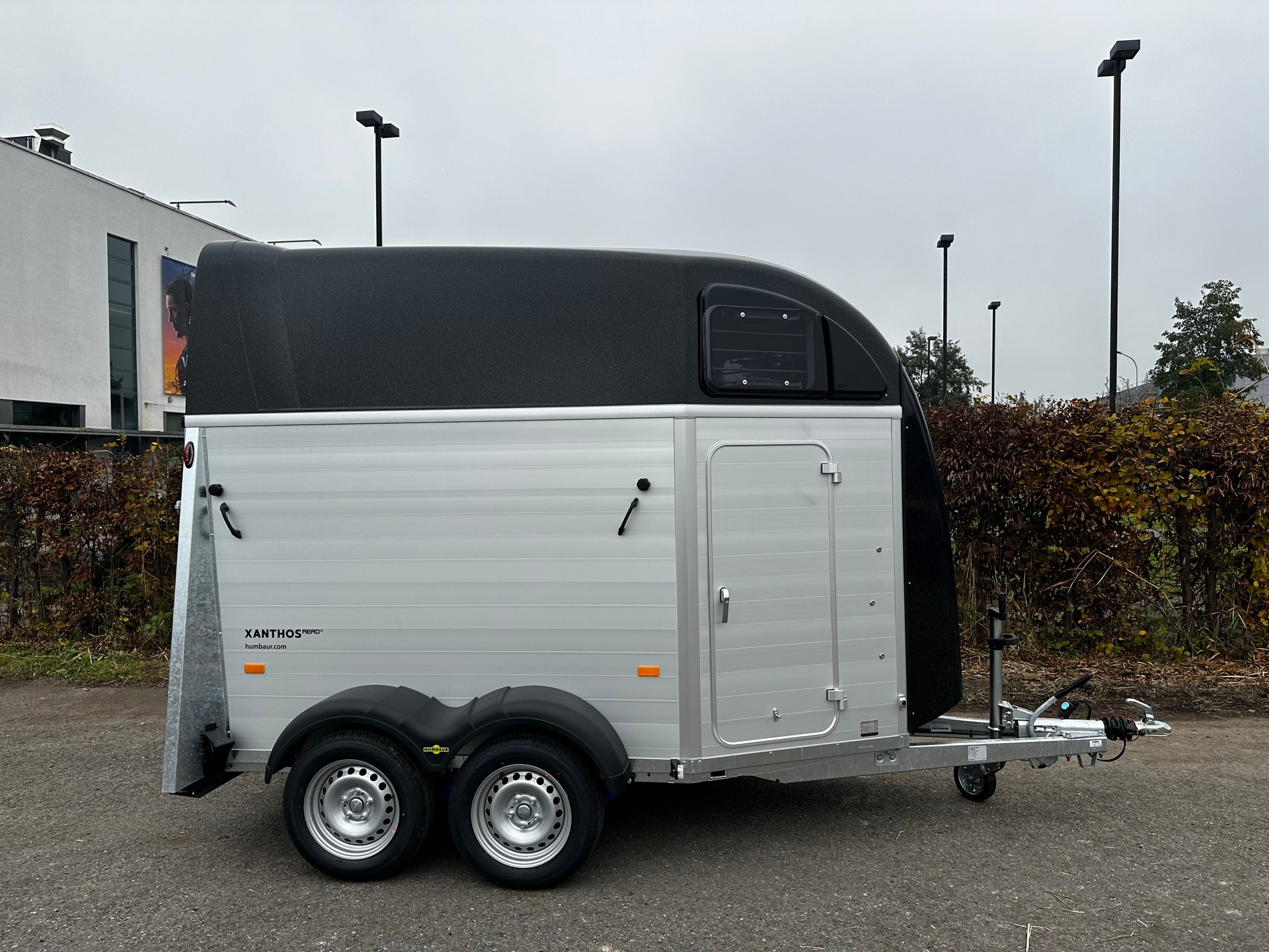 HUMBAUR Xanthos Aero 2400-showroom-element-1