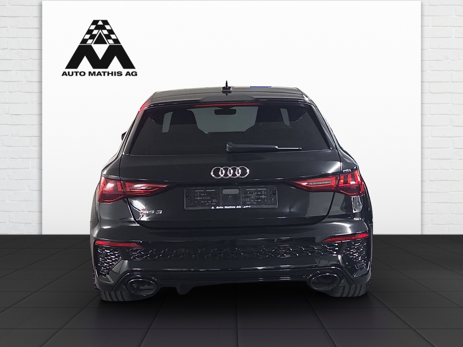 AUDI RS3 Sportback 2.5 TSI quattro S-tronic-image-9