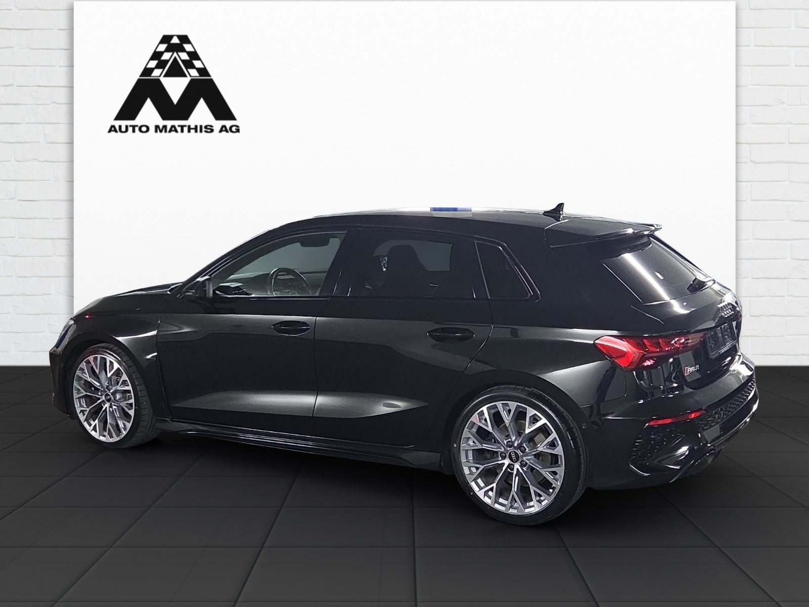 AUDI RS3 Sportback 2.5 TSI quattro S-tronic-showroom-element-3