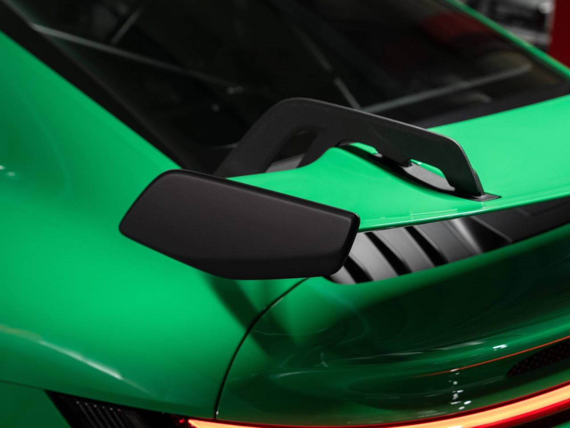 PORSCHE 911 GT3 (MY23)-image-24