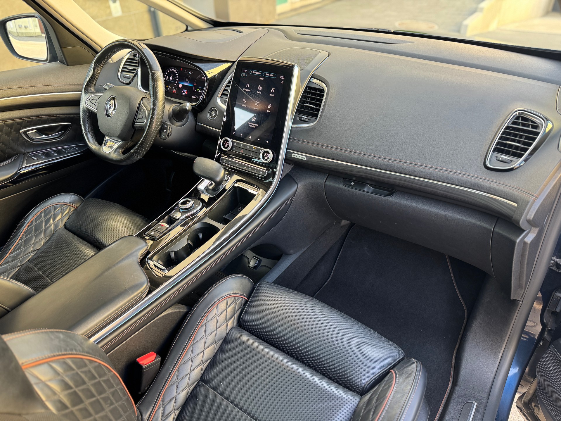 RENAULT Espace 2.0 dCi Initiale EDC 6-image-10